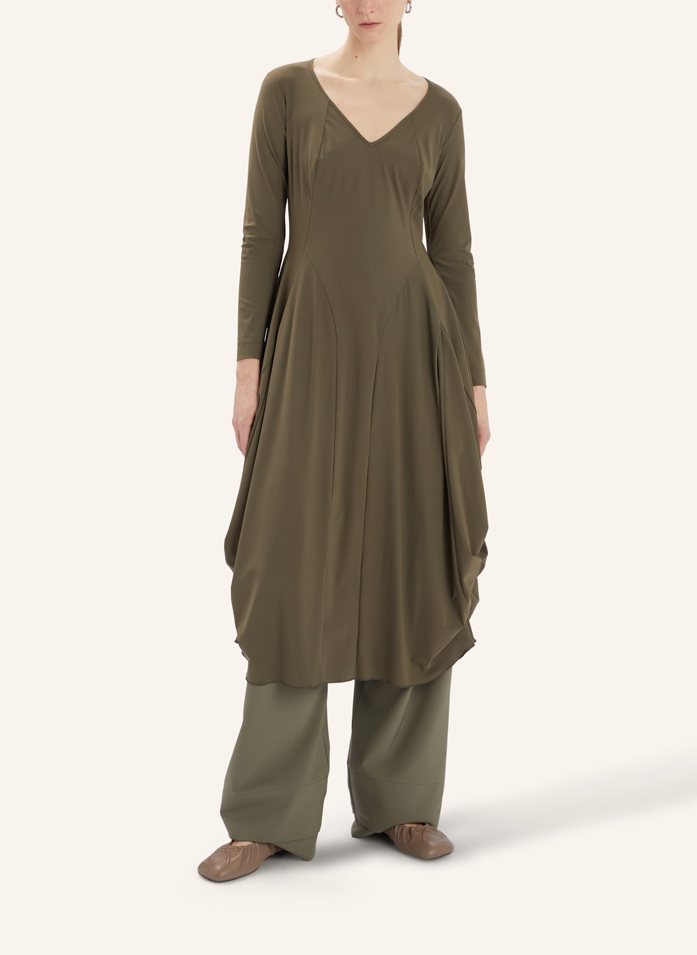 HIGH Jerseykleid AT-LENGTH: GRÜN