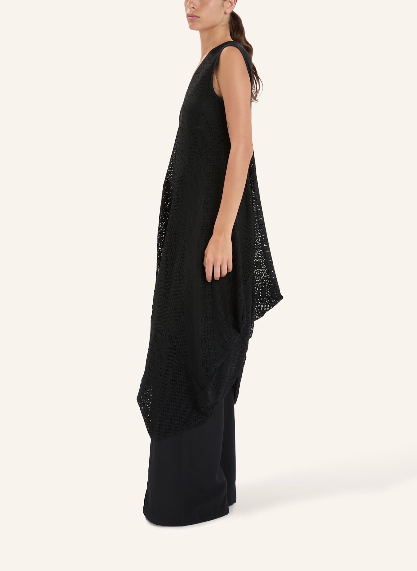 HIGH Kleid SHOT: SCHWARZ