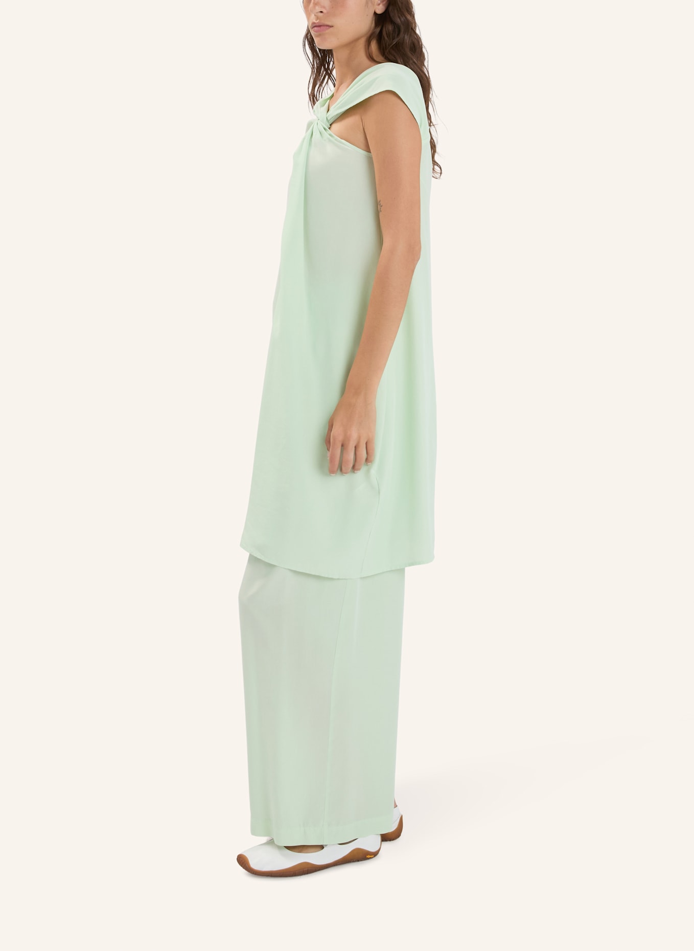 HIGH Kleid BUMBLE: GRÜN