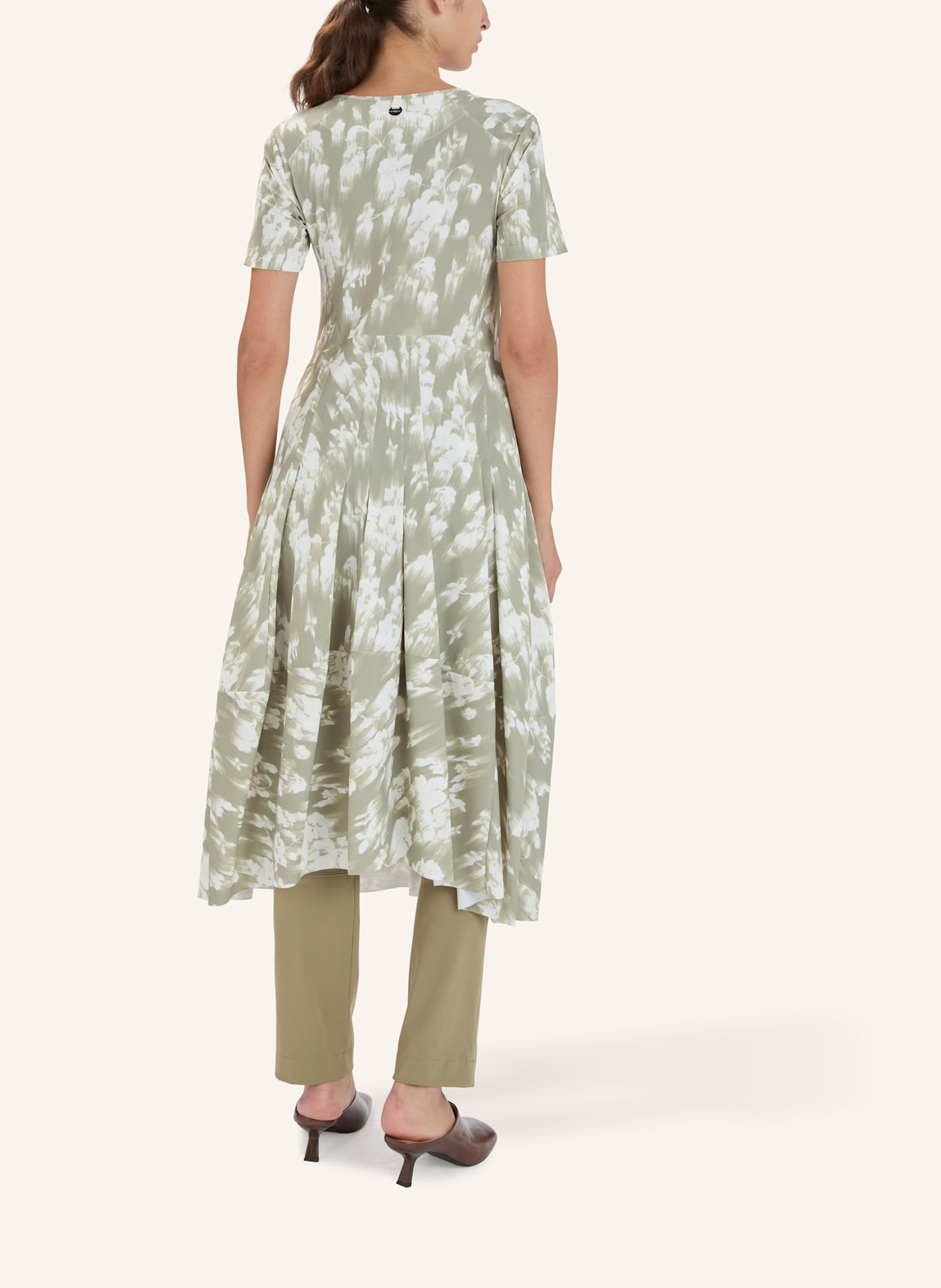 HIGH Kleid MESMERIZE: GRÜN