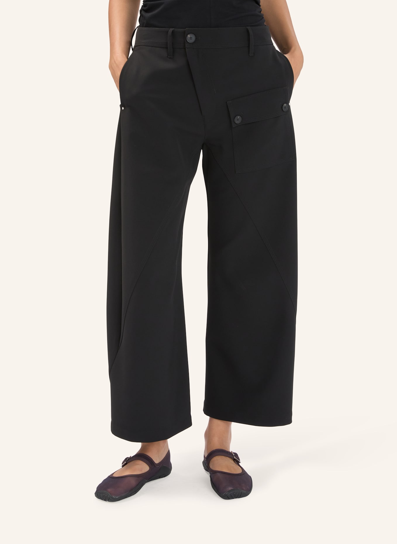 HIGH Hose WATTS: SCHWARZ