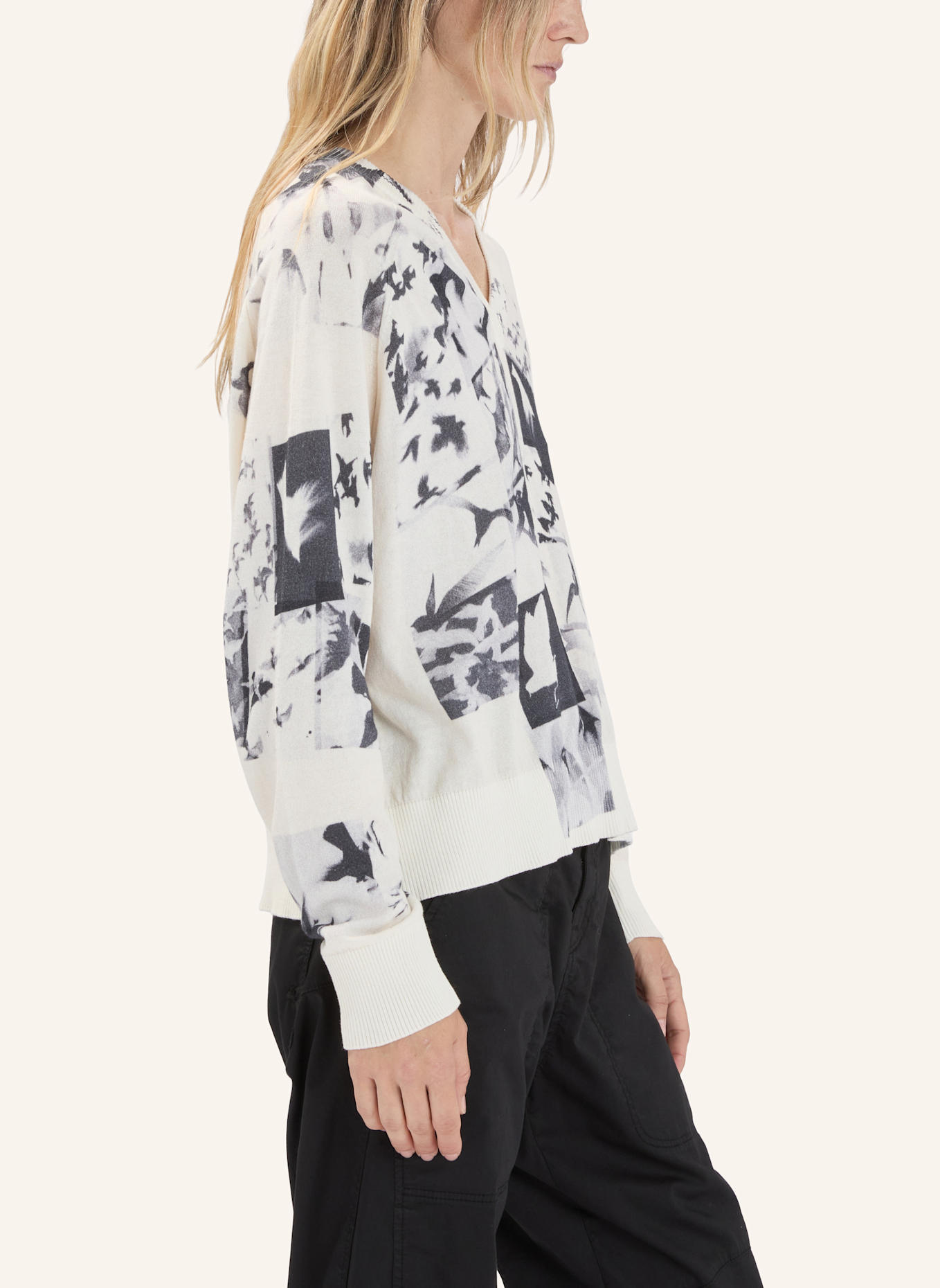 HIGH Pullover CHIRPY: WEISS