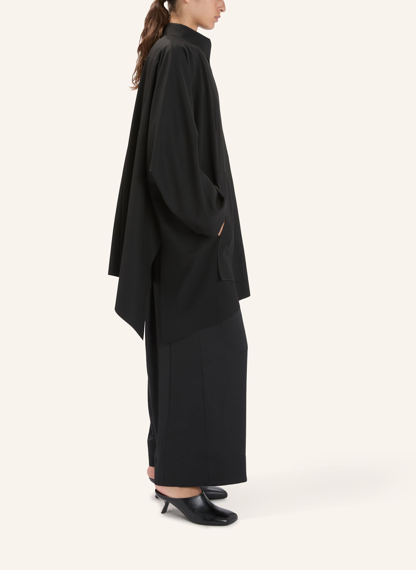 HIGH Jacke READY: SCHWARZ