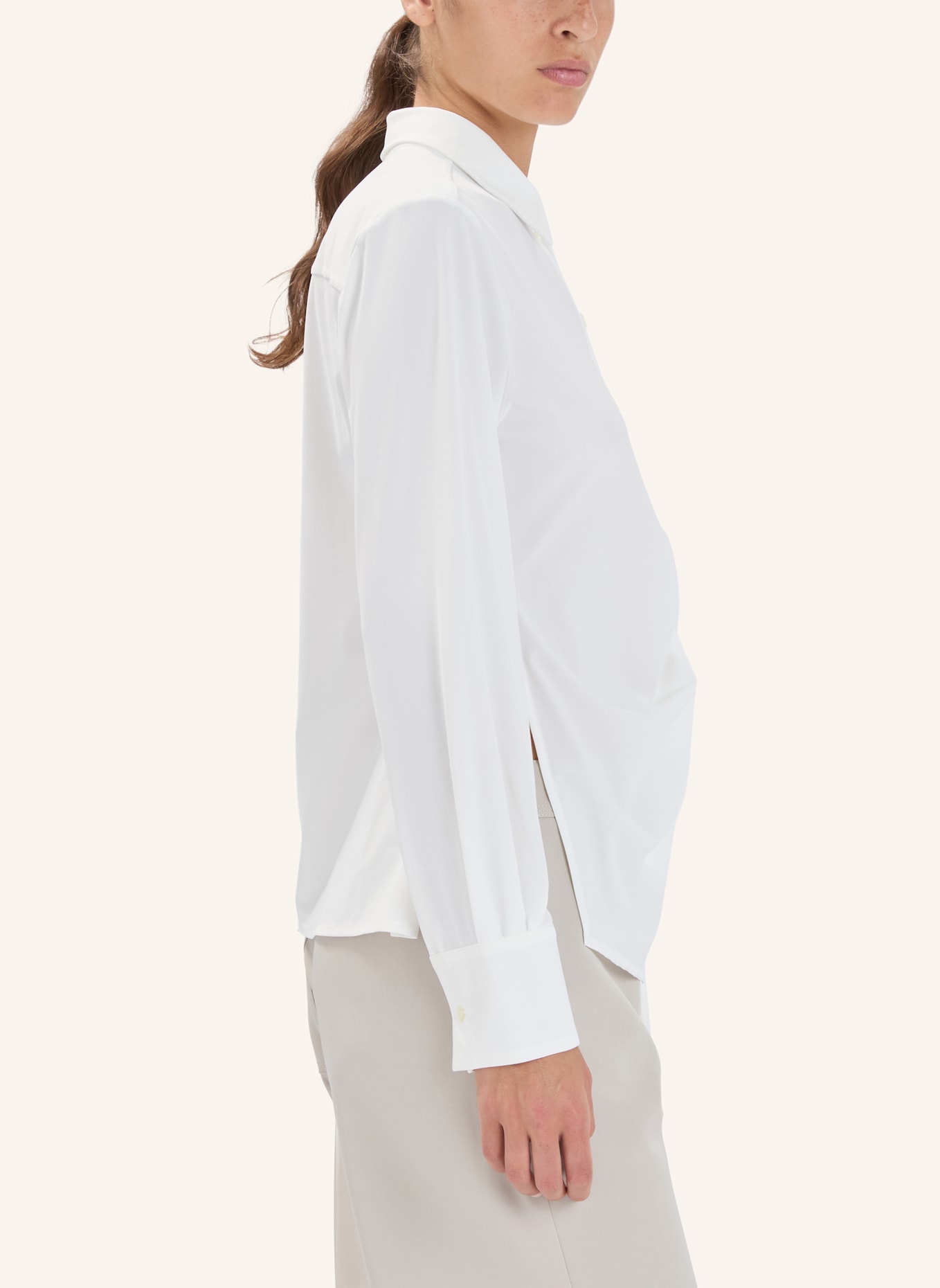 HIGH LAWN - Weiße Bluse aus Sensitive® mit Raffung: WEISSGOLD
