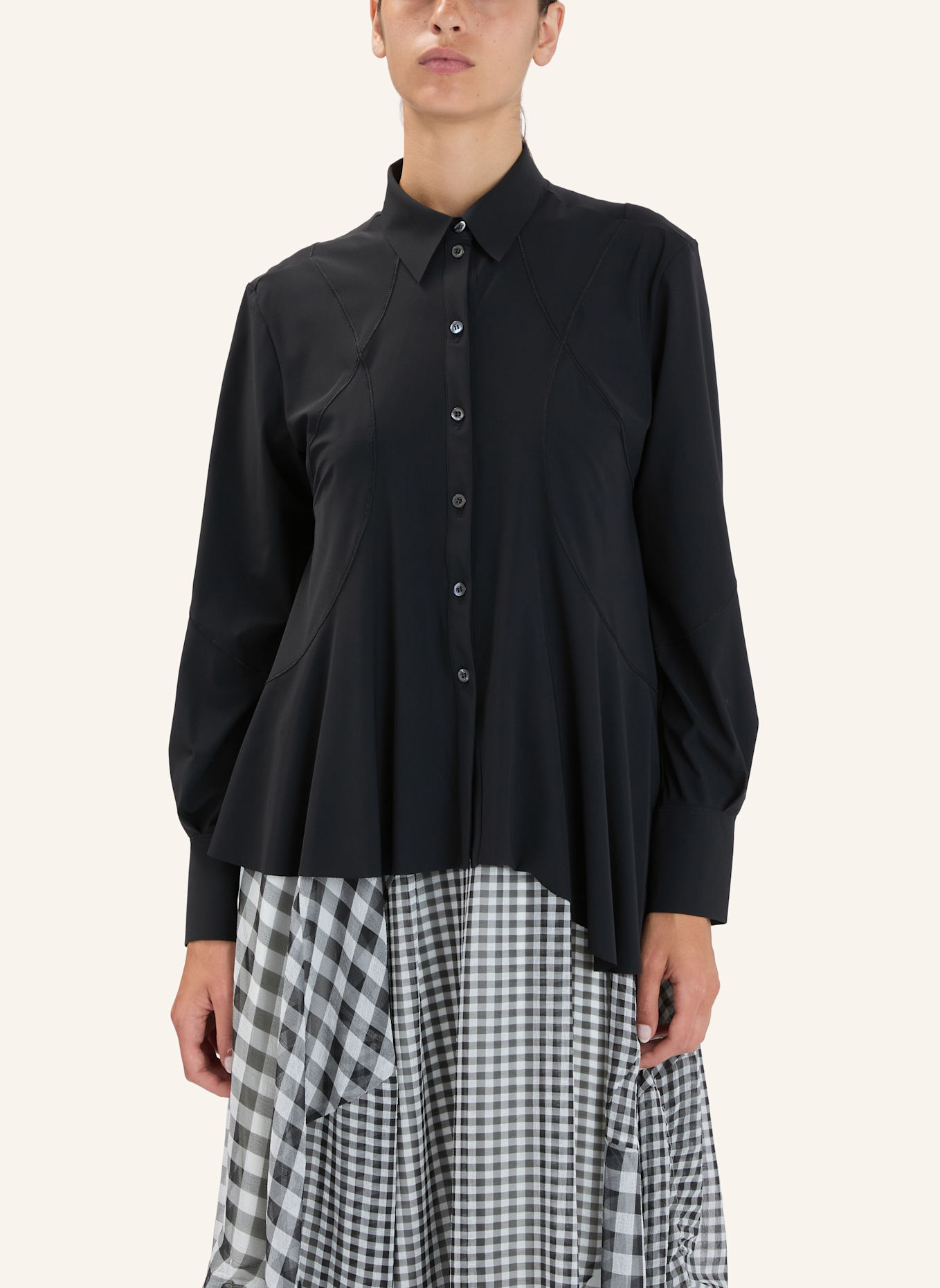 HIGH DEBONHAIR - Schwarze Bluse aus Sensitive® mit Sichtbrennen: SCHWARZ
