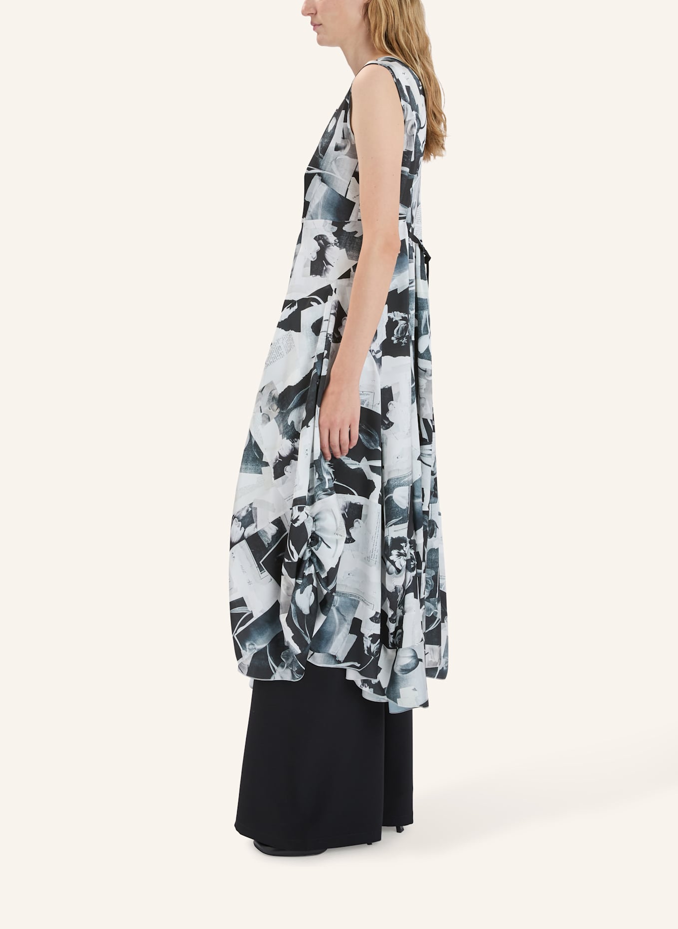 HIGH Kleid SPARKY: SCHWARZ