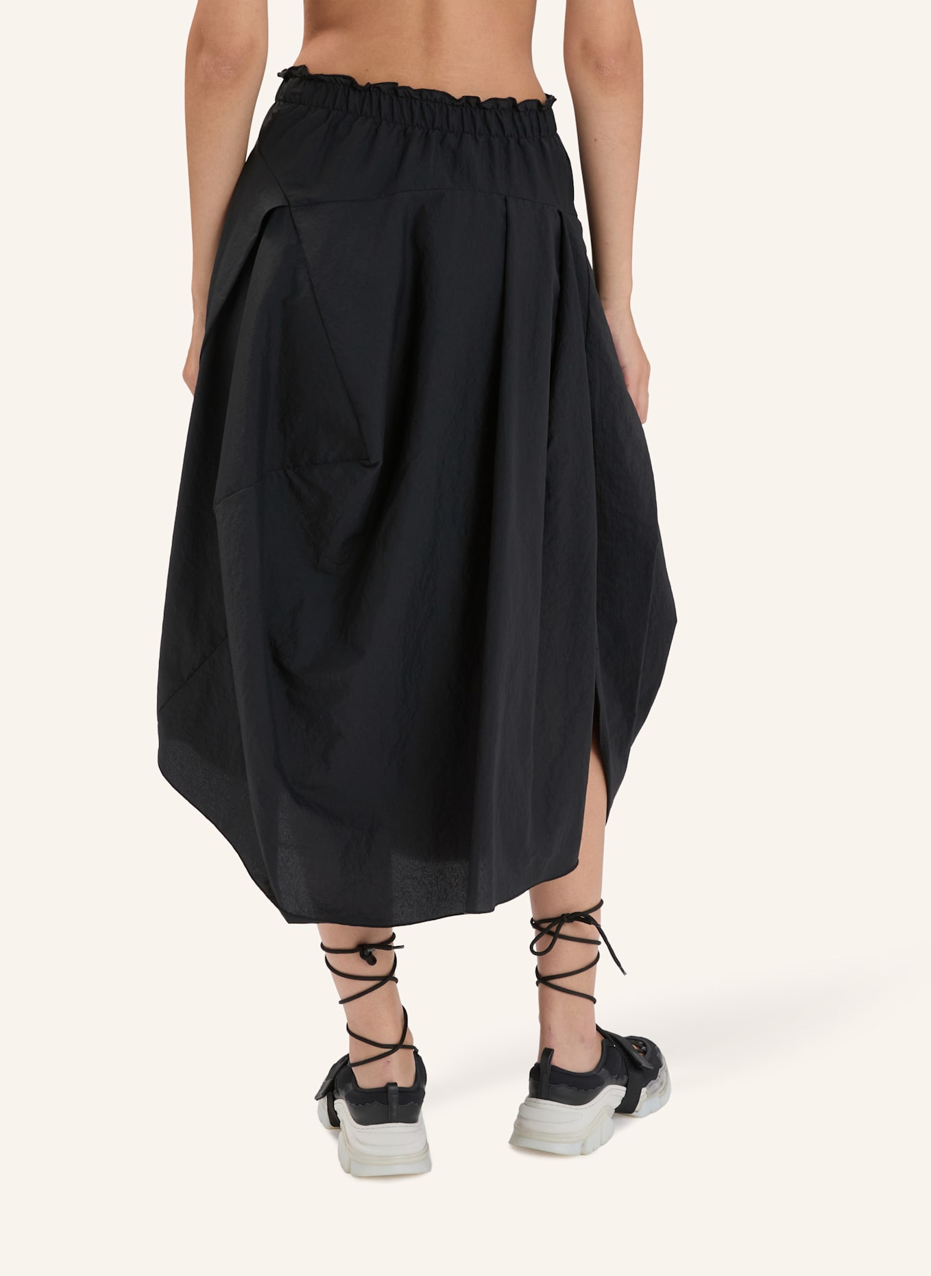 HIGH Rock CADGE: SCHWARZ