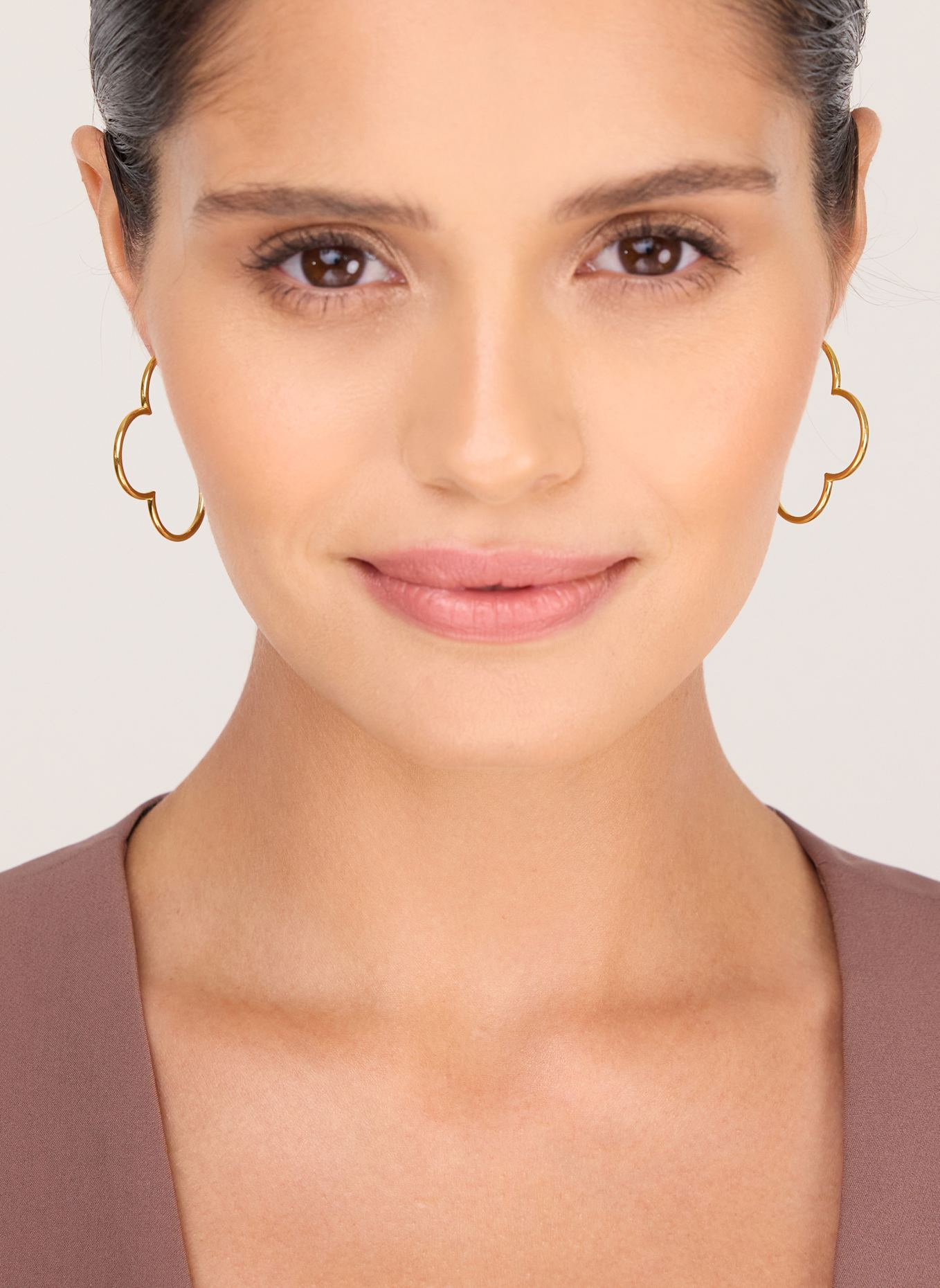 Leaf Creolen KLEEBLATT aus 14 Karat Gelbgold: GOLD