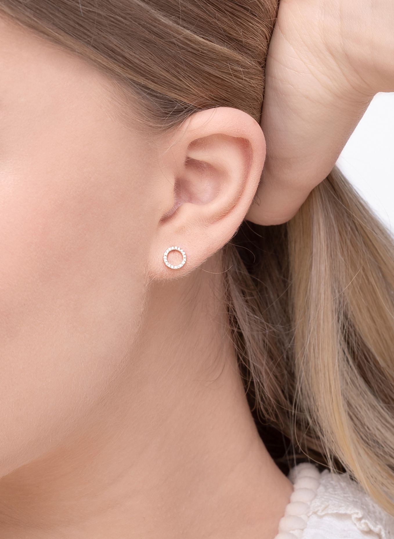 Leaf Ohrstecker CIRCLE 18 Karat Weißgold mit Diamanten: WEISSGOLD