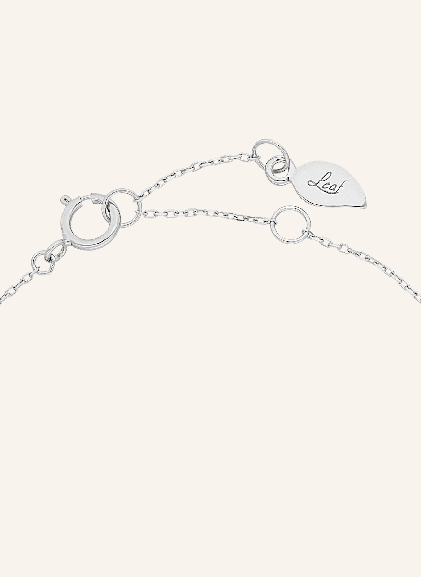 Leaf Halskette TINY LOVE aus 14 Karat Weißgold mit Diamanten: WEISSGOLD