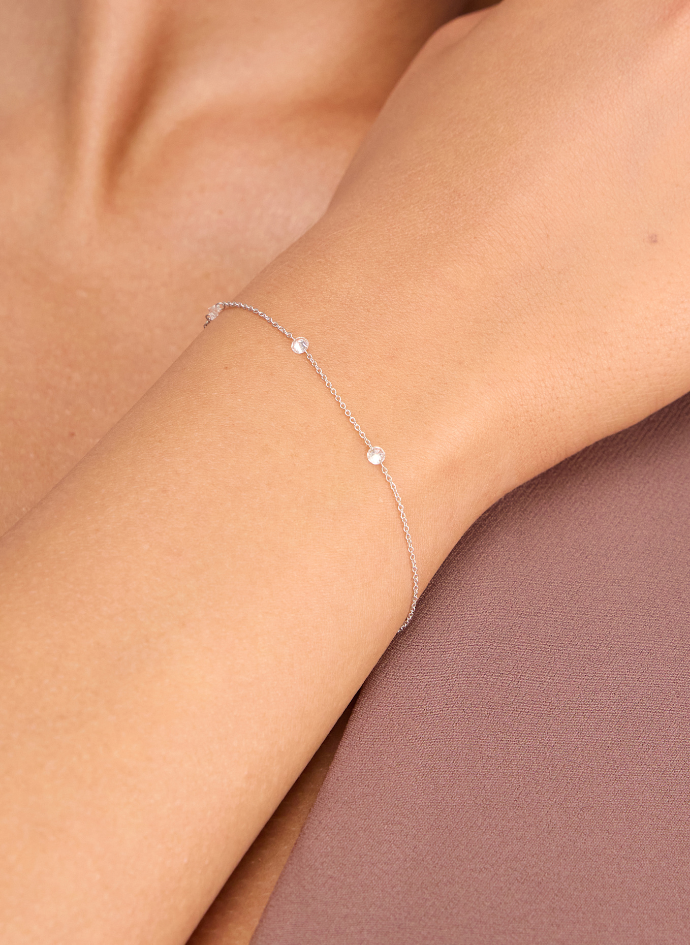Leaf Armband PURE Triple aus 18 Karat Weißgold mit Diamanten: WEISSGOLD