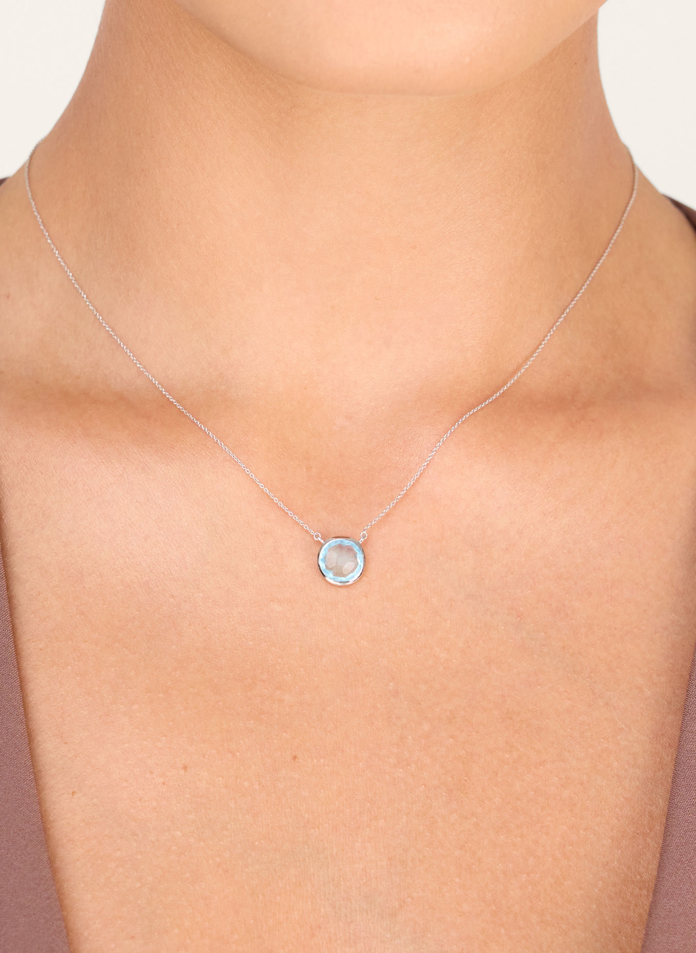 Leaf Halskette BLUE TOPAZ aus14 Karat Weißgold: WEISSGOLD