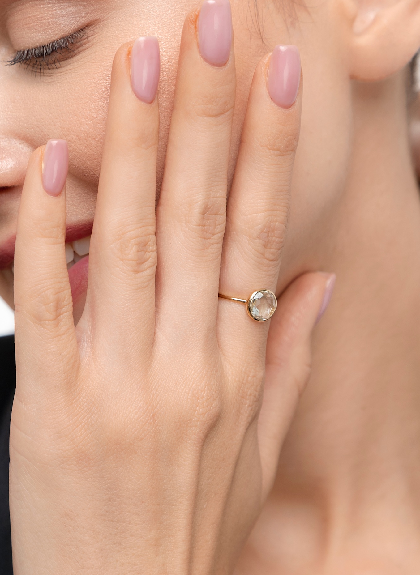 Leaf Ring GREEN AMETHYST aus 14 Karat Gelbgold: GOLD