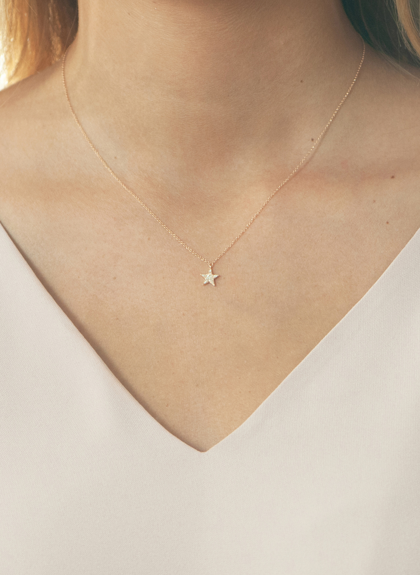 Leaf Halskette STERN aus 18 Karat Roségold mit Diamanten: ROSÉGOLD