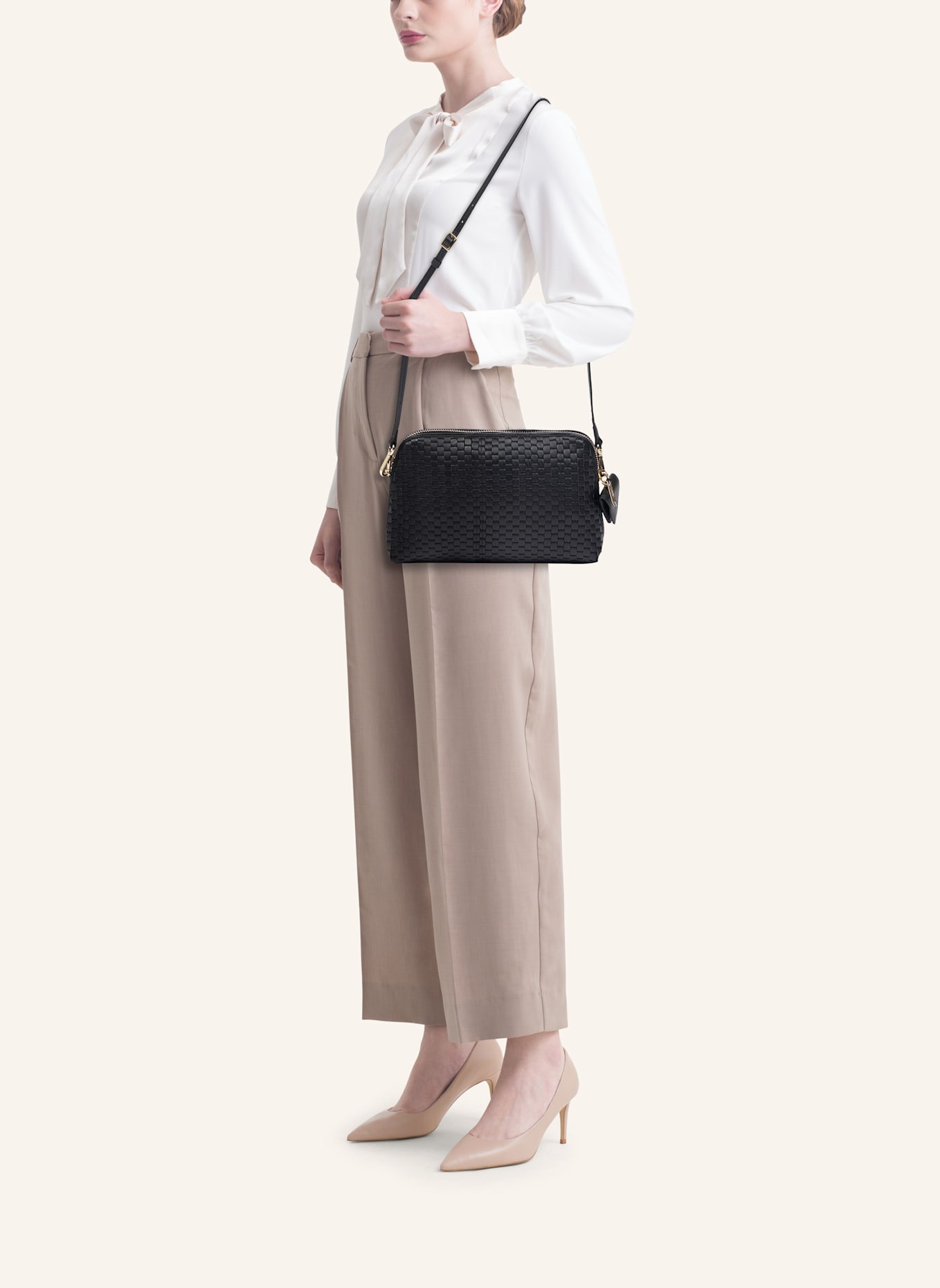 Parise Umhängetaschen '1789' MEDIUM: SCHWARZ