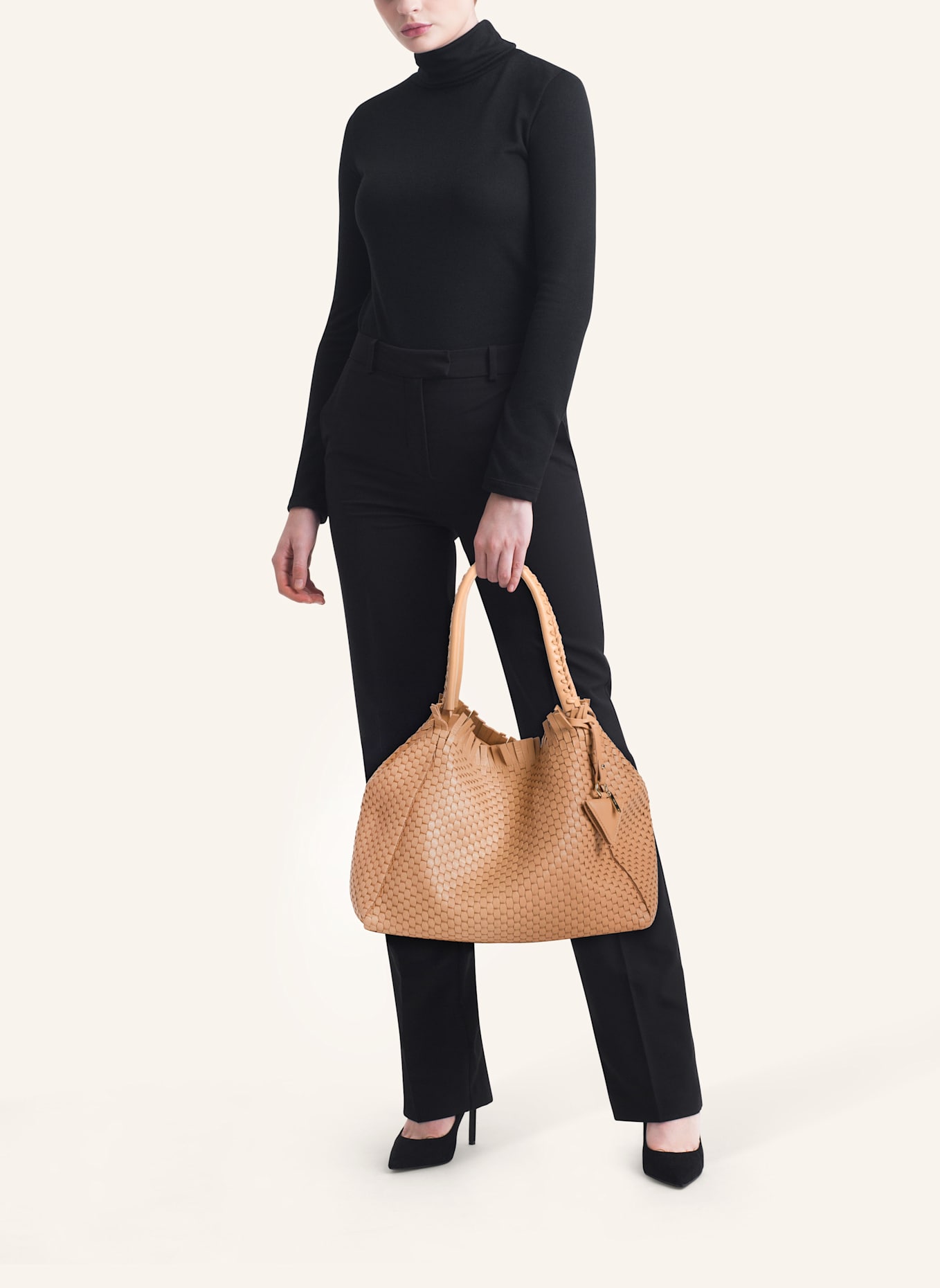 Parise Handtasche '09' MEDIUM: BEIGE/ CAMEL