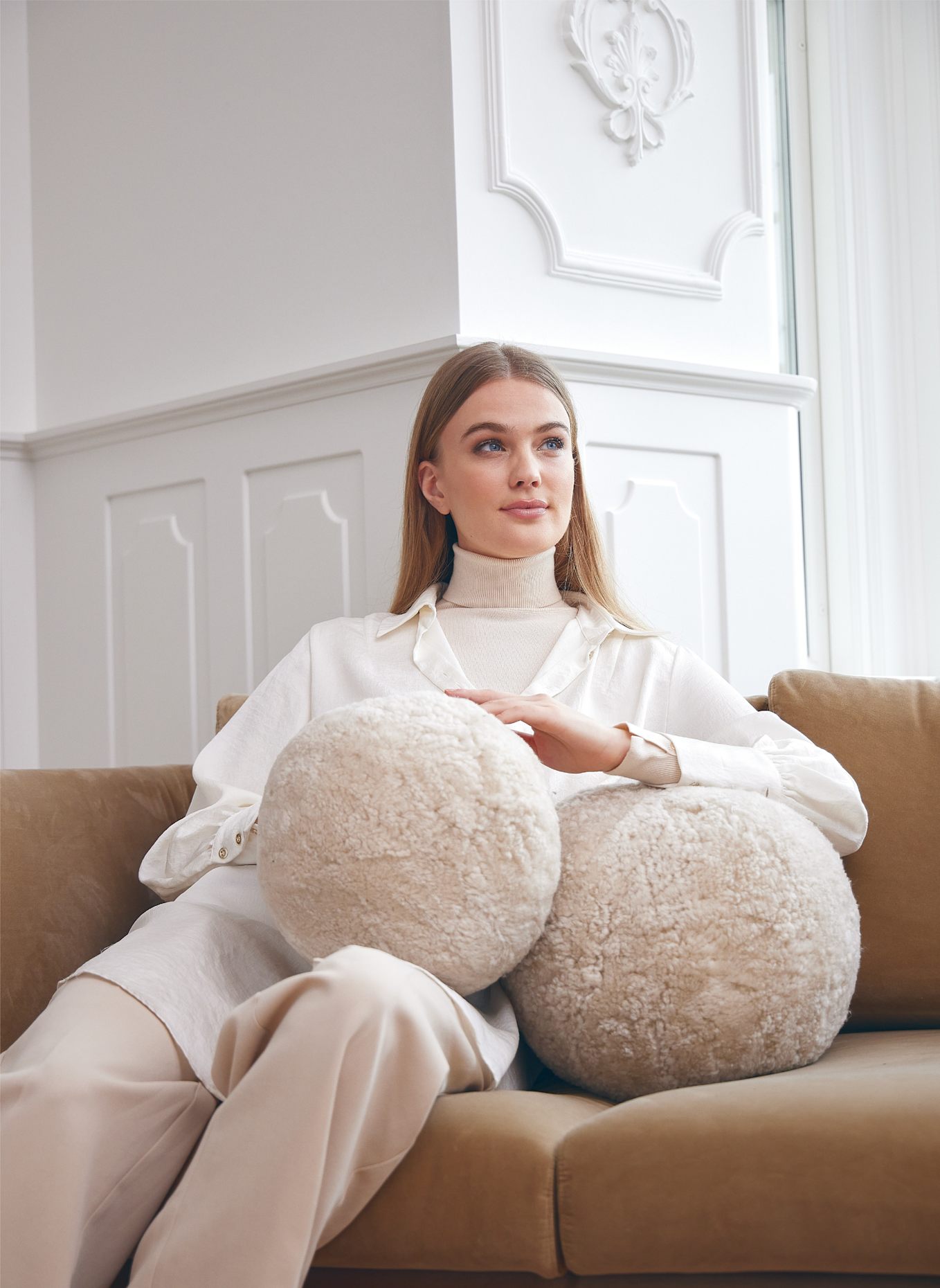 Natures Collection Fellkissen Angelite Kissenball Kurzhaar: BEIGE