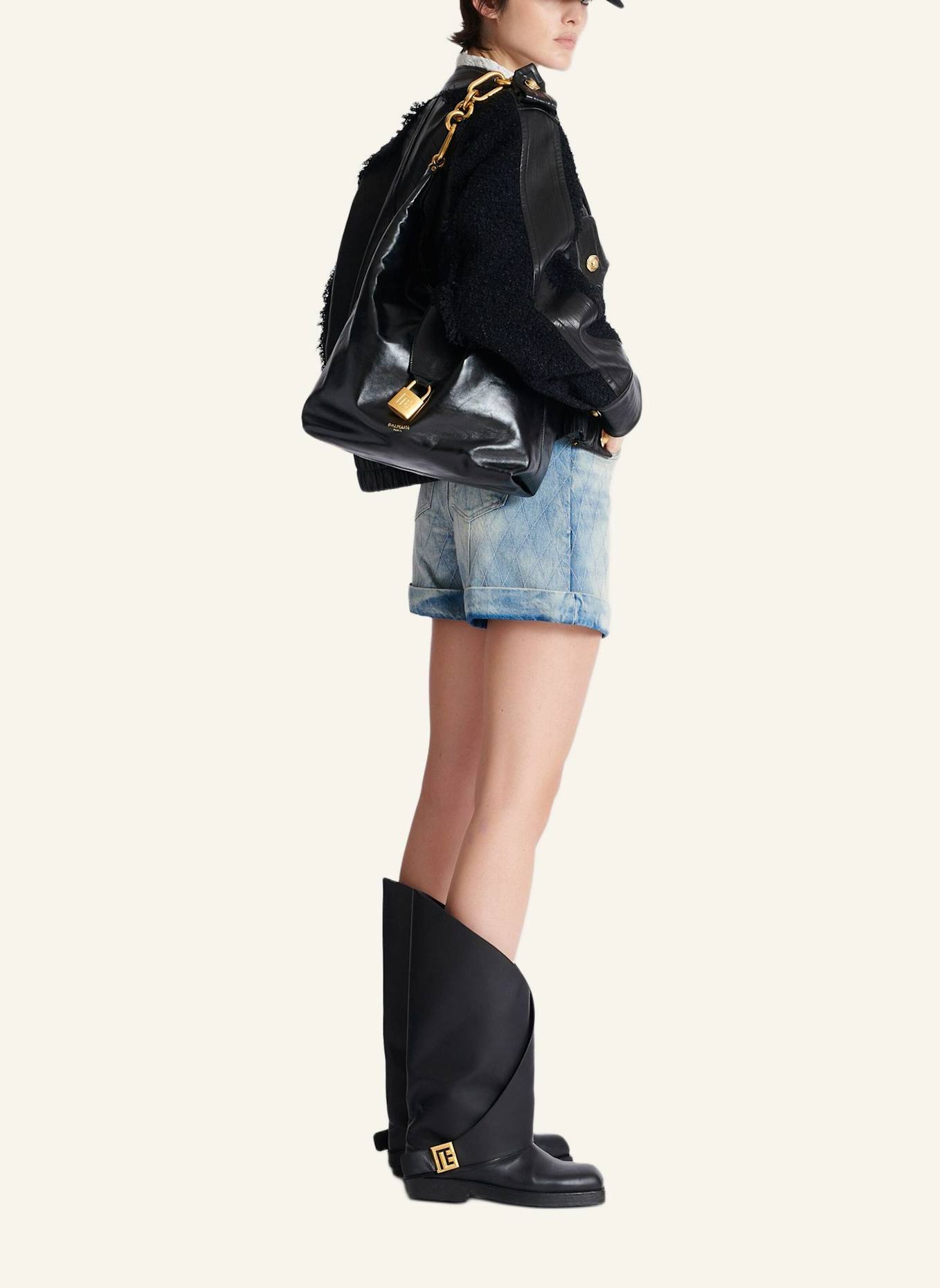 BALMAIN Sync Hobo Bag aus Kalbsleder: SCHWARZ