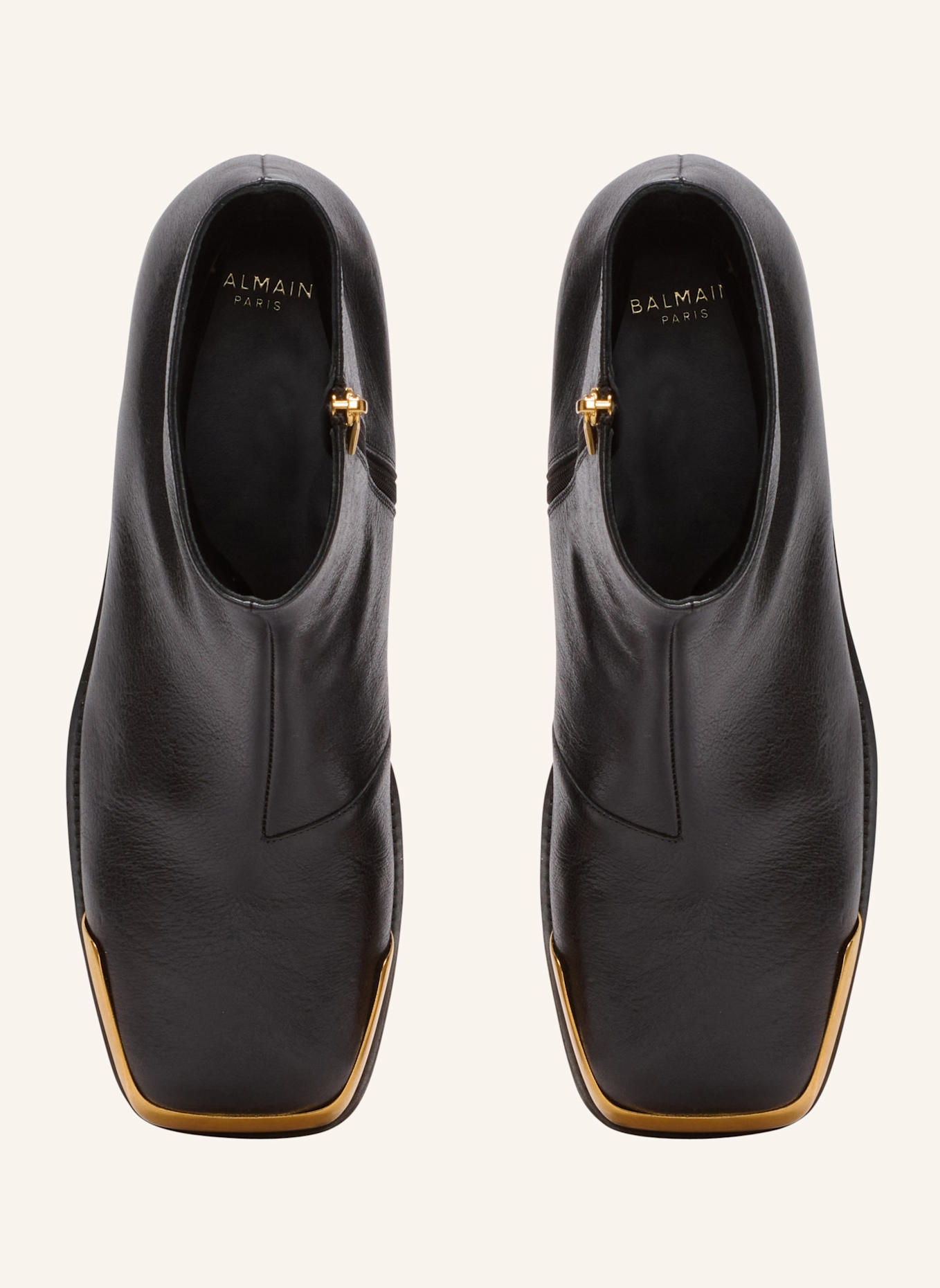 BALMAIN Stiefel mit eckiger Zehenpartie aus texturiertem Leder: SCHWARZ