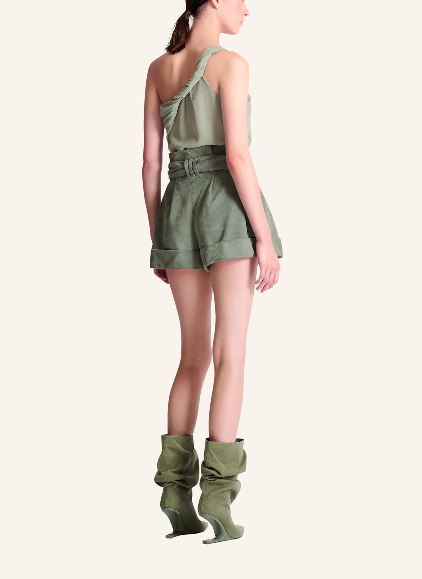 BALMAIN Shorts mit hoher Taille aus Wildleder: GRÜN