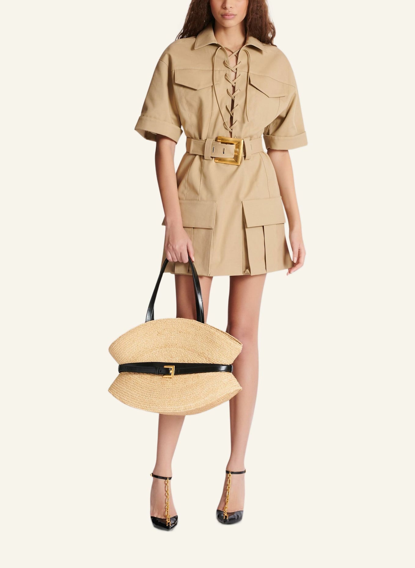 BALMAIN Shuffle Tasche mittelgroß aus Bast: BRAUN