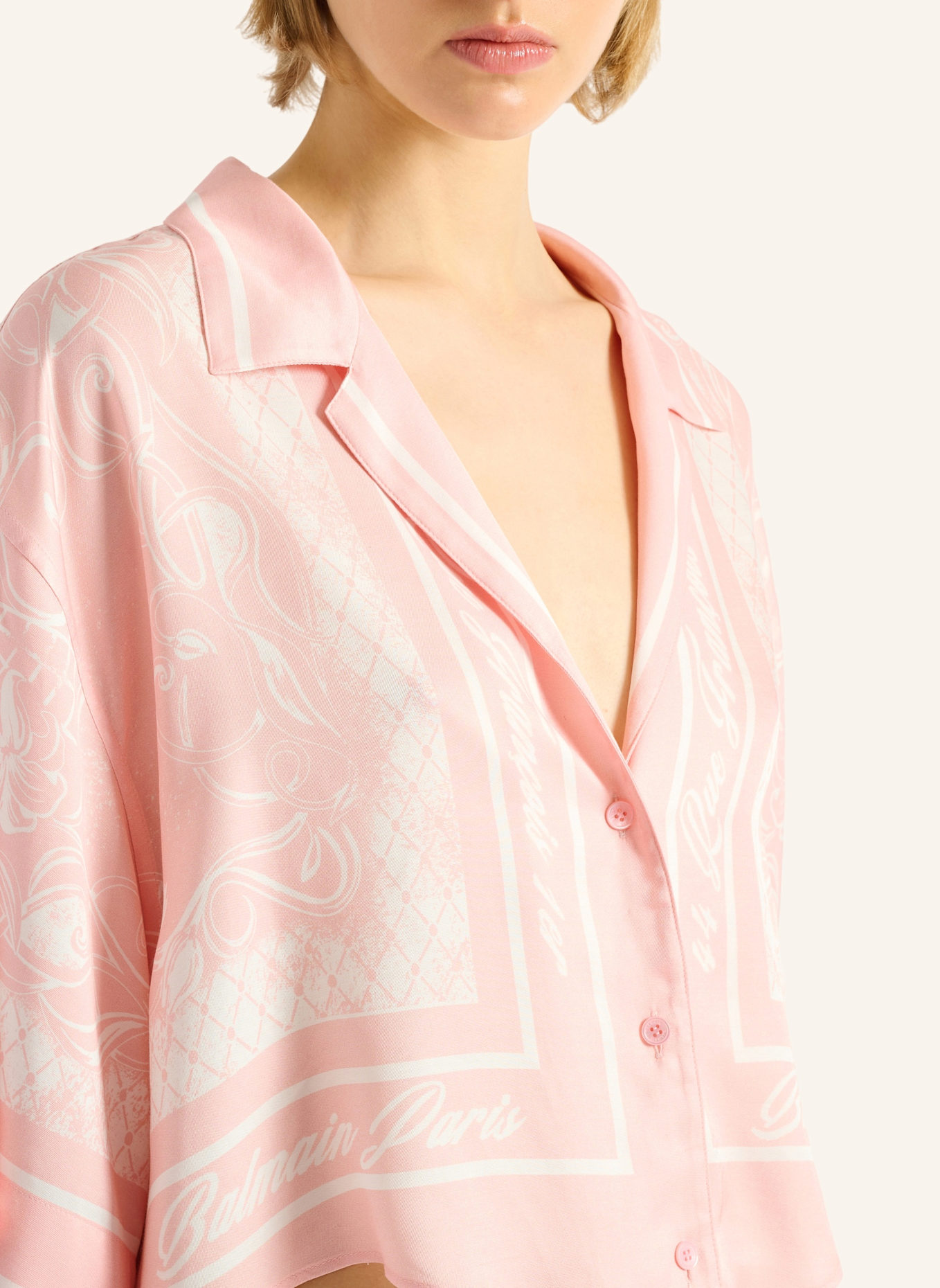 BALMAIN Bedrucktes Foulard Pyjamahemd: ROSA