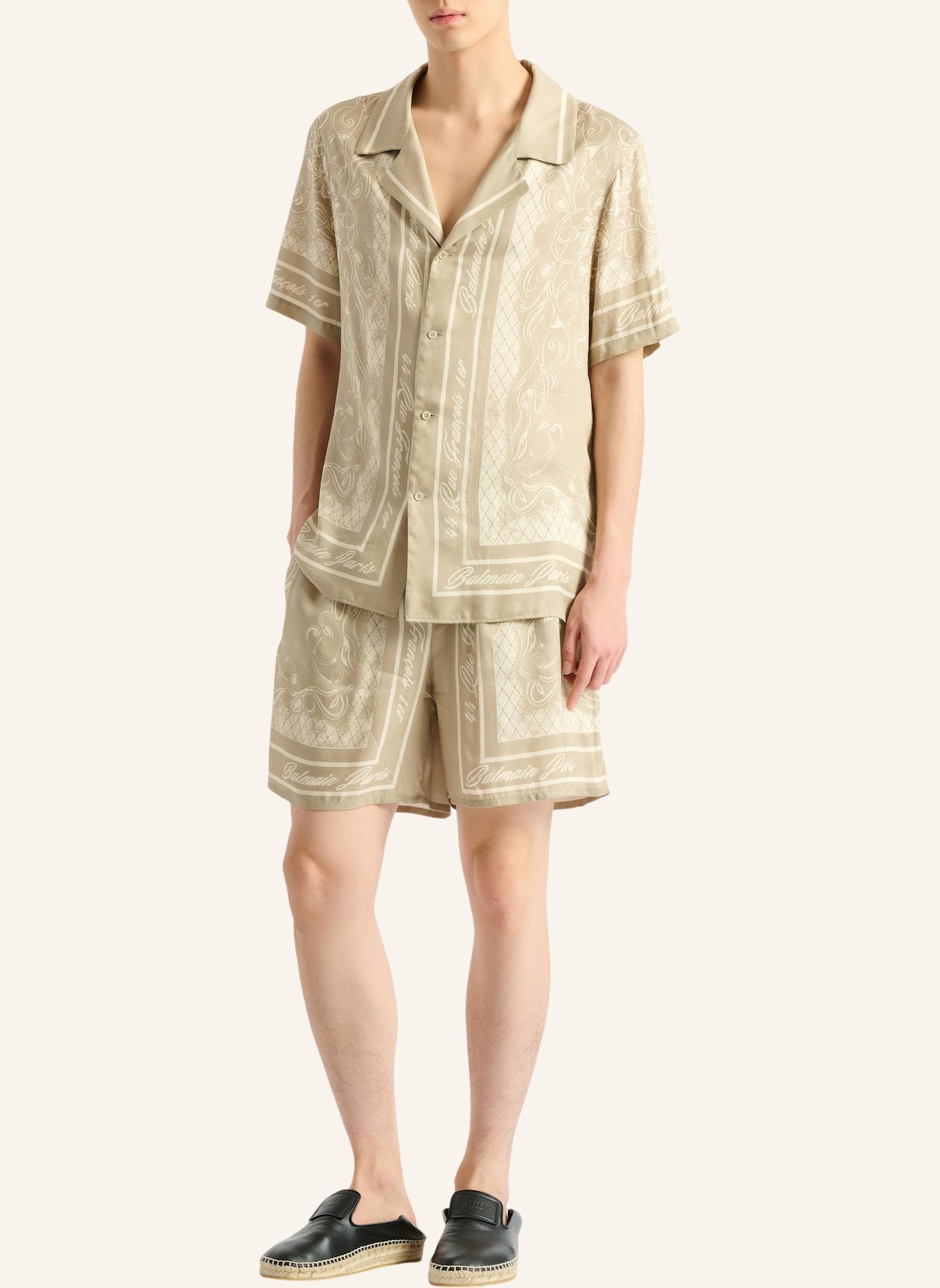 BALMAIN Bedrucktes Foulard Pyjamahemd: KHAKI