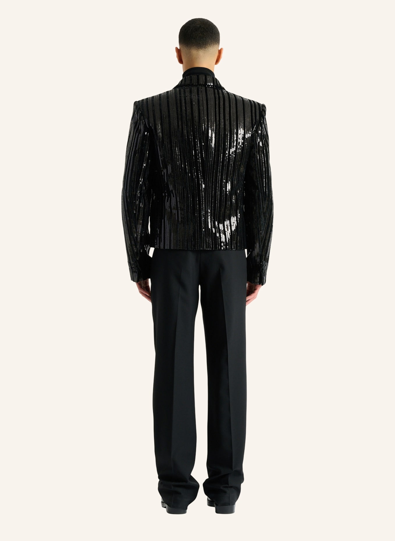 BALMAIN Spencer aus Samt mit Pailletten: SCHWARZ