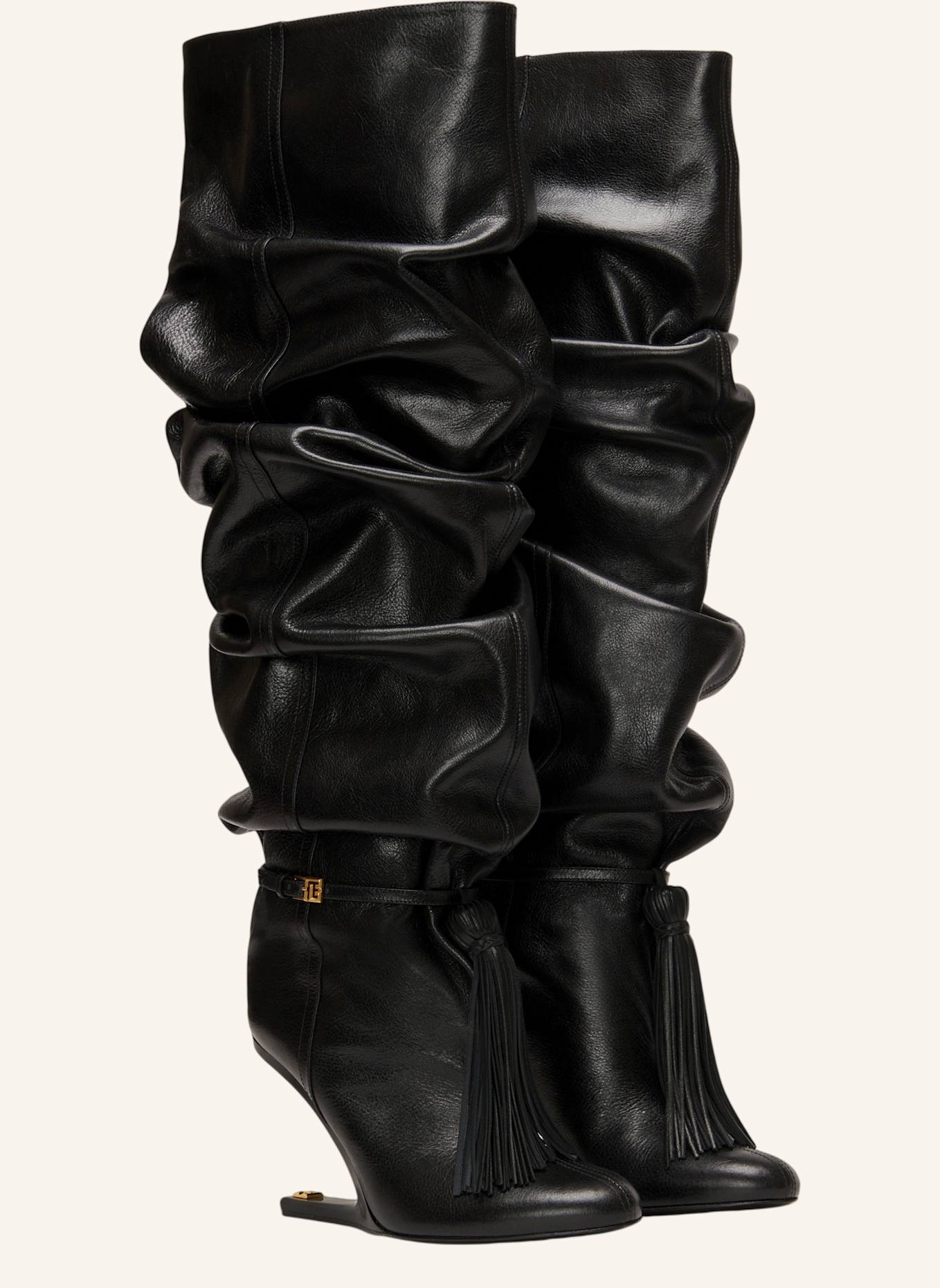 BALMAIN No Wedge Overknee-Stiefel mit Bommel aus texturiertem Leder: SCHWARZ