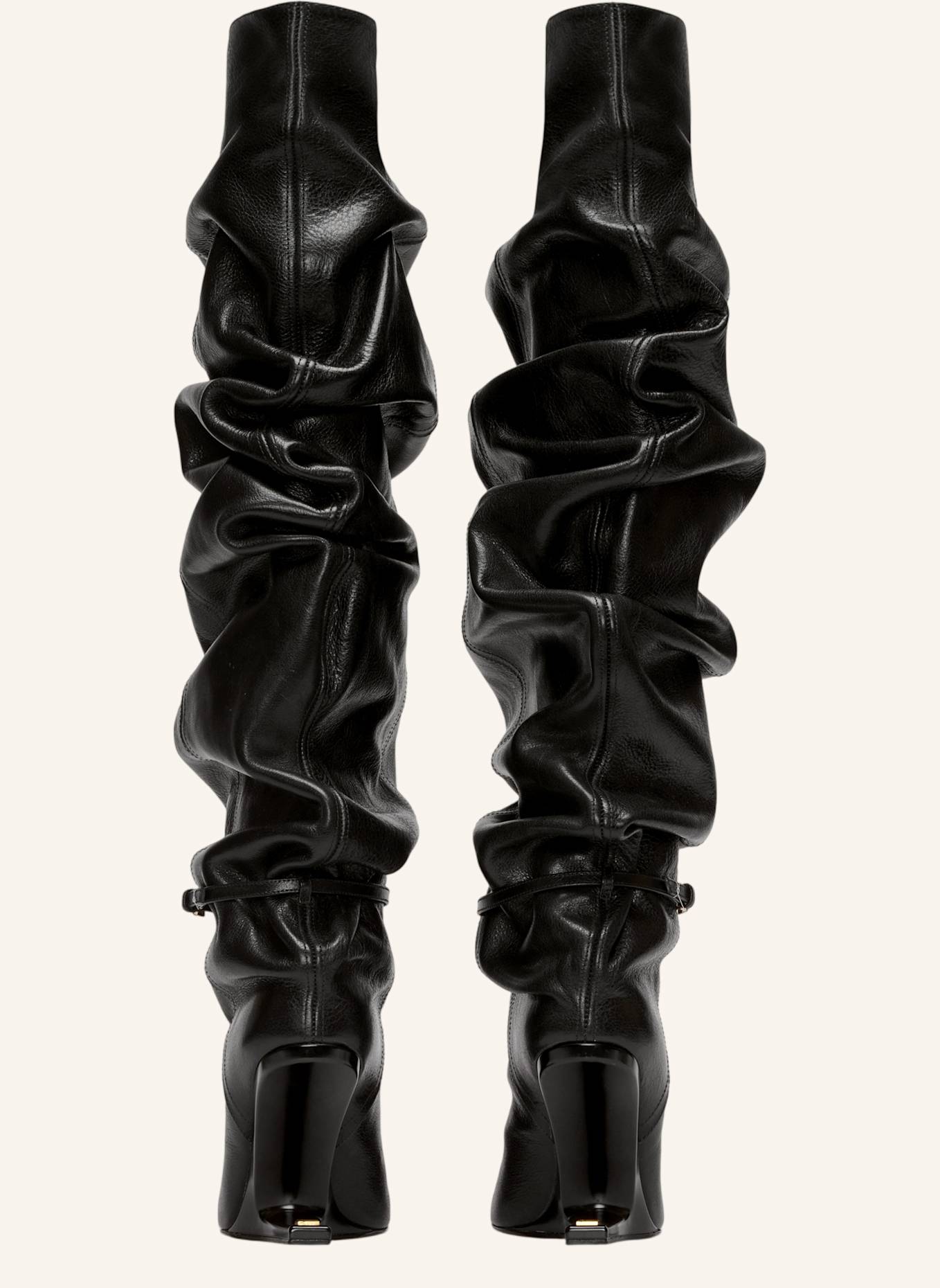 BALMAIN No Wedge Overknee-Stiefel mit Bommel aus texturiertem Leder: SCHWARZ
