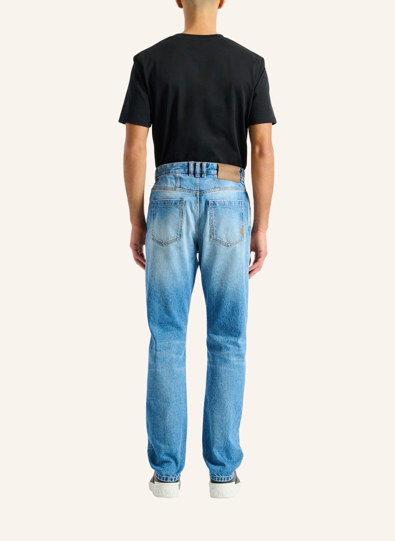 BALMAIN Gerade Jeans aus verwaschenem Denim in Blue: BLAU