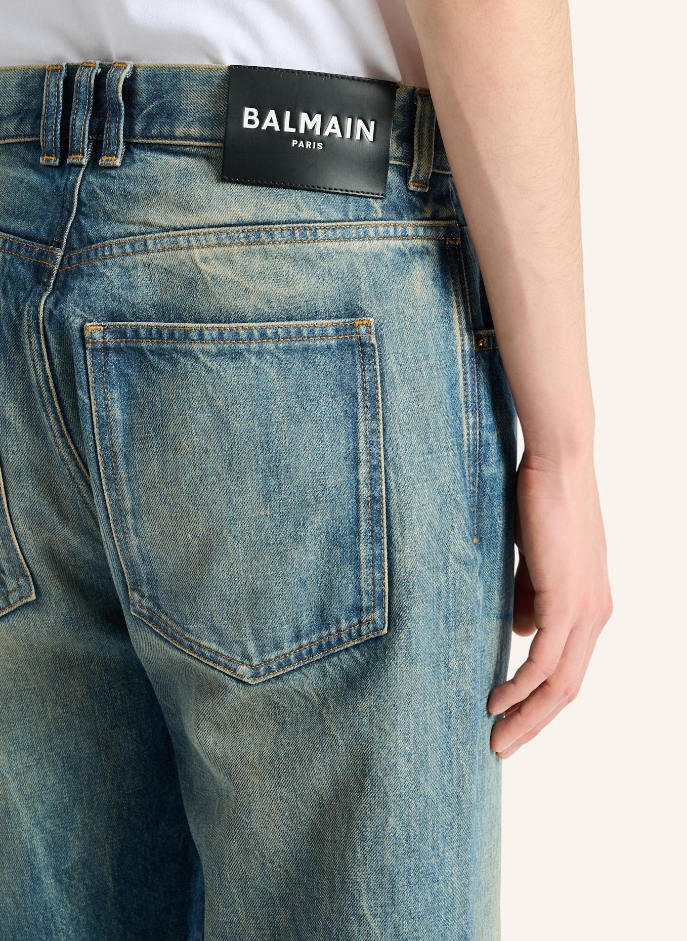 BALMAIN Lässige Jeans aus verwaschenem Denim in Vintage Blue: BLAU