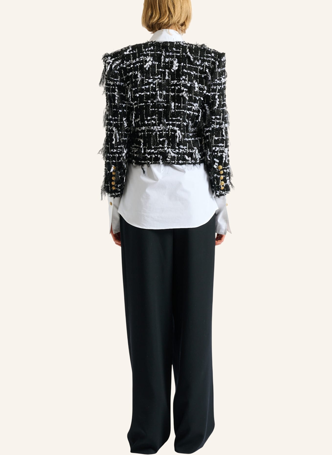 BALMAIN Spencer aus Tweed mit Fransen: SCHWARZ