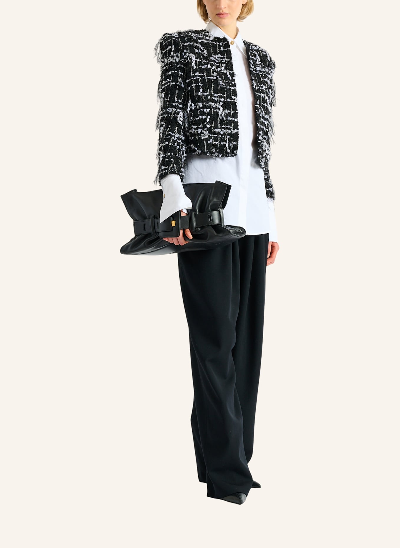 BALMAIN Spencer aus Tweed mit Fransen: SCHWARZ