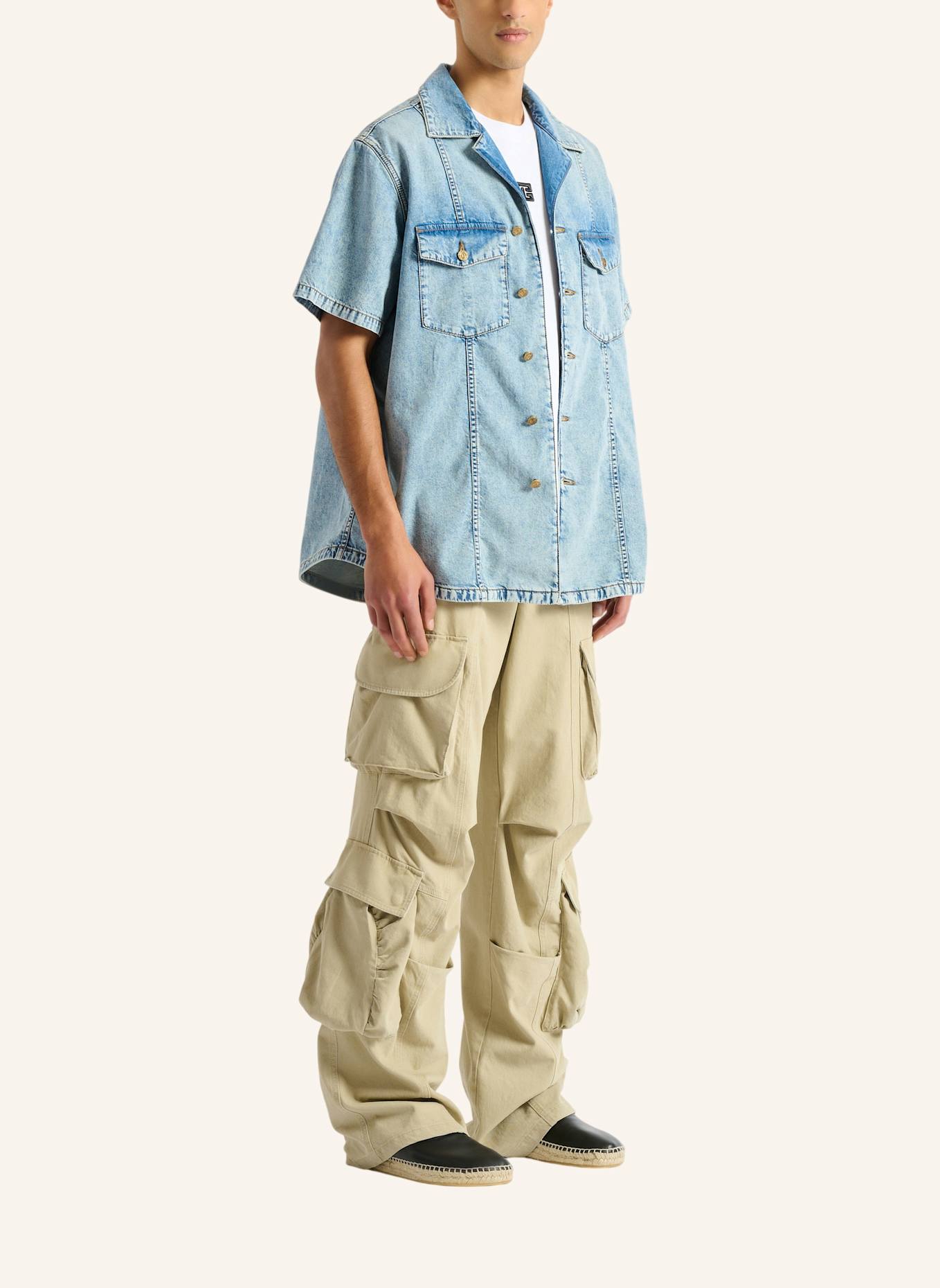 BALMAIN Hemd aus verwaschenem Denim in Light Blue: BLAU