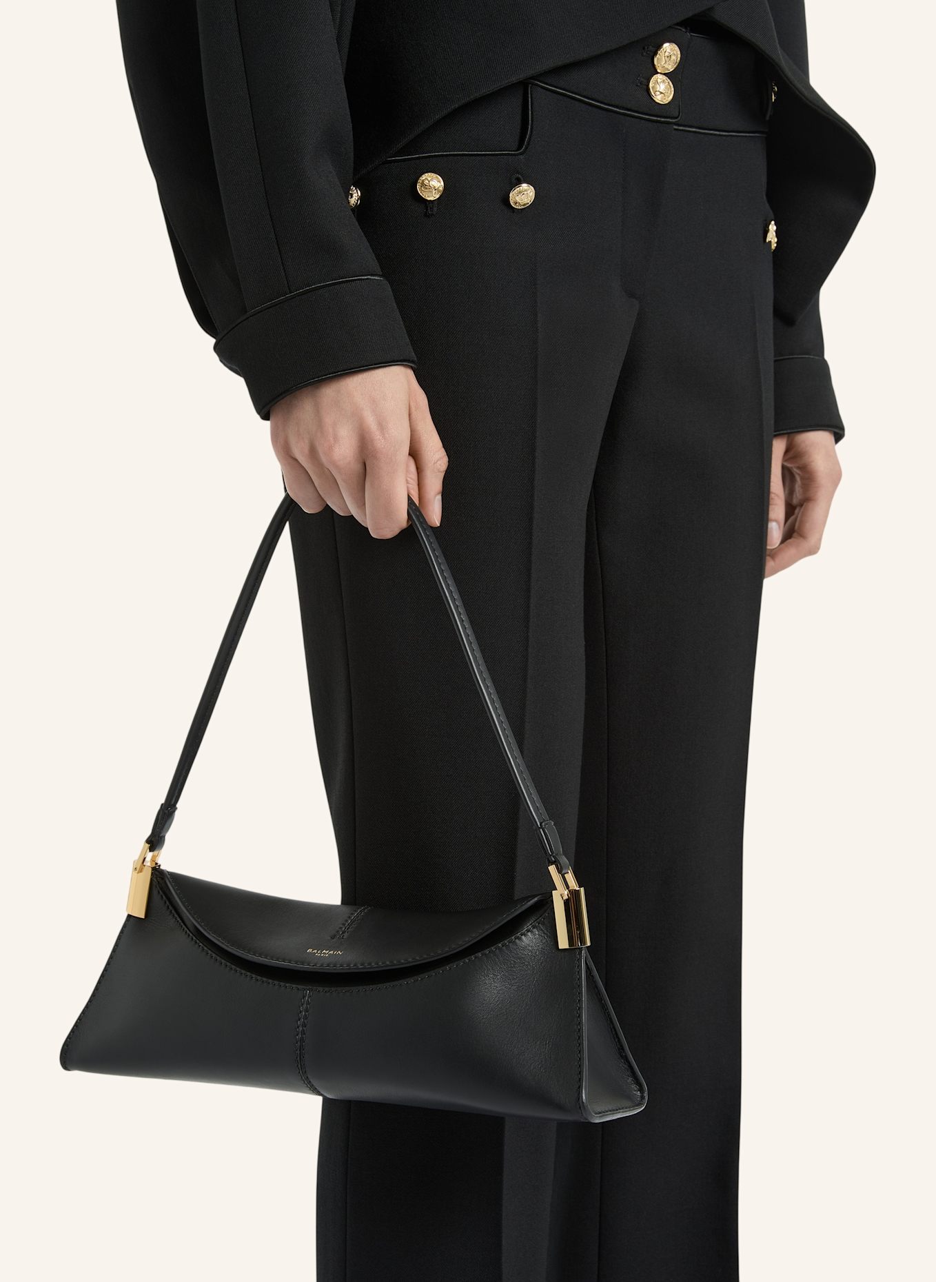BALMAIN Kleine Tasche 64-83 aus Glattleder: SCHWARZ