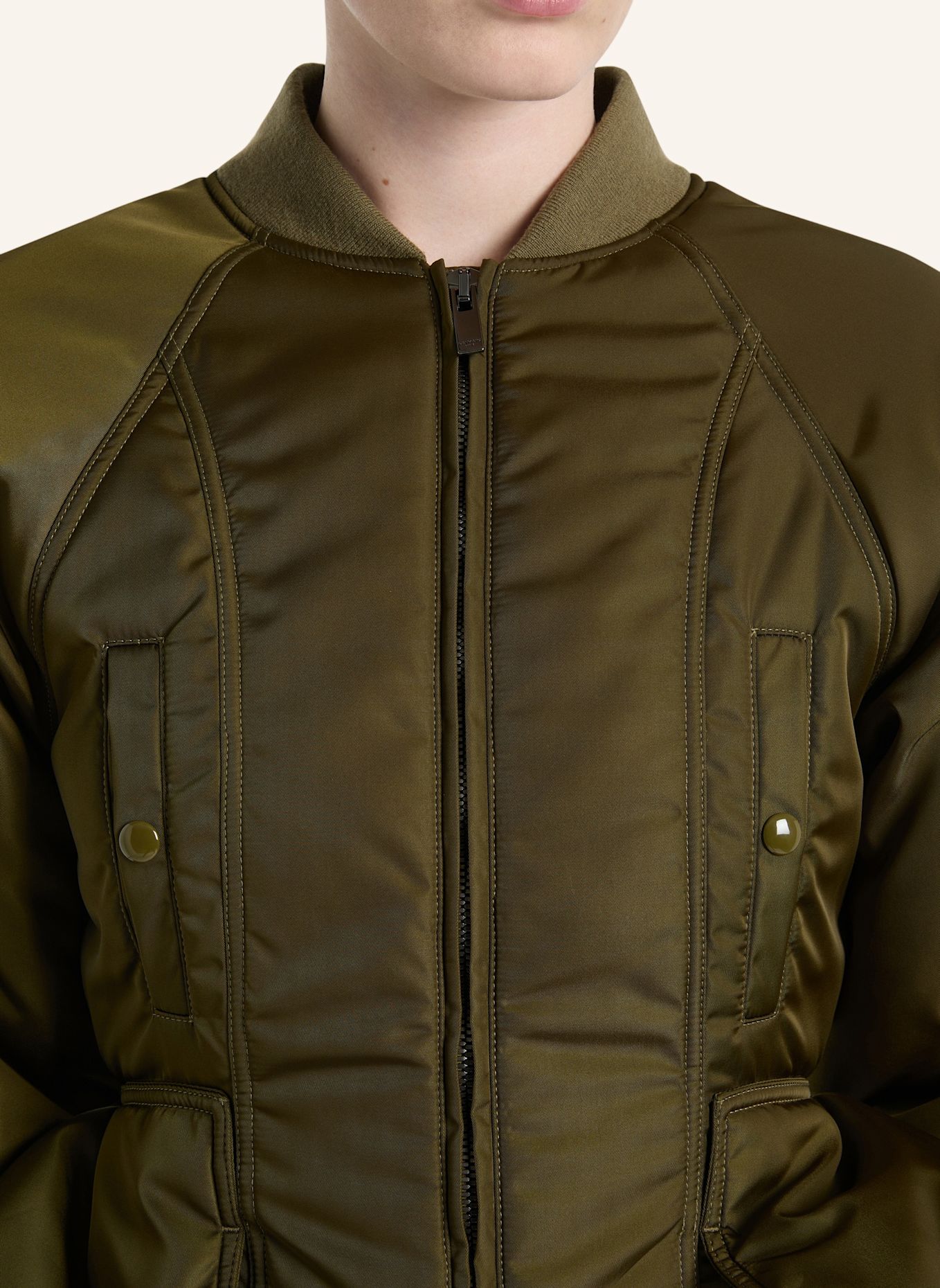 BALMAIN Nylonjacke mit Schößchen: GRÜN