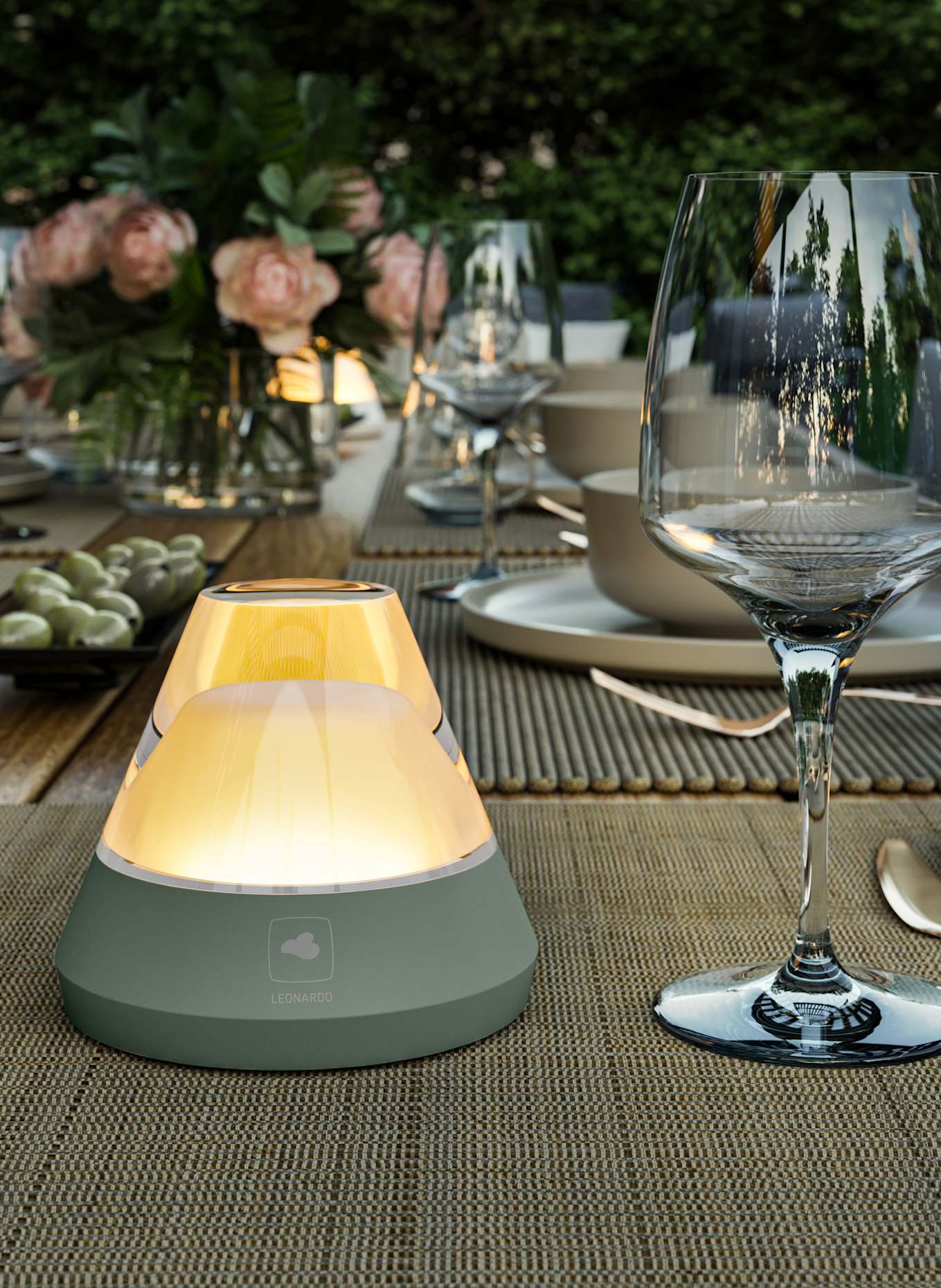 LEONARDO Leuchte SALERNO: OLIV