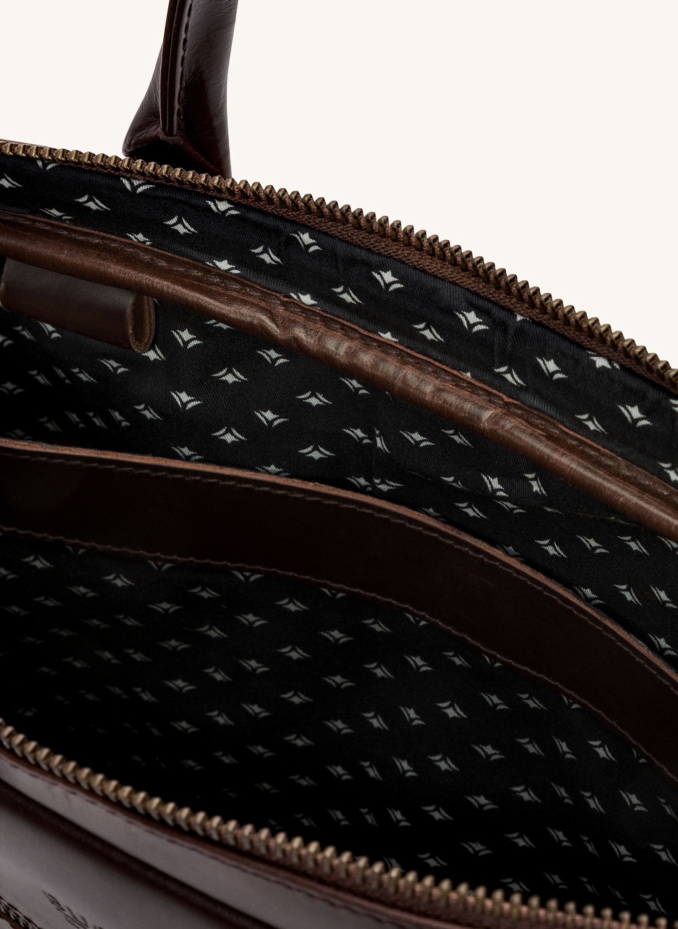 BUCKLE & SEAM Laptoptasche CALI: BRAUN