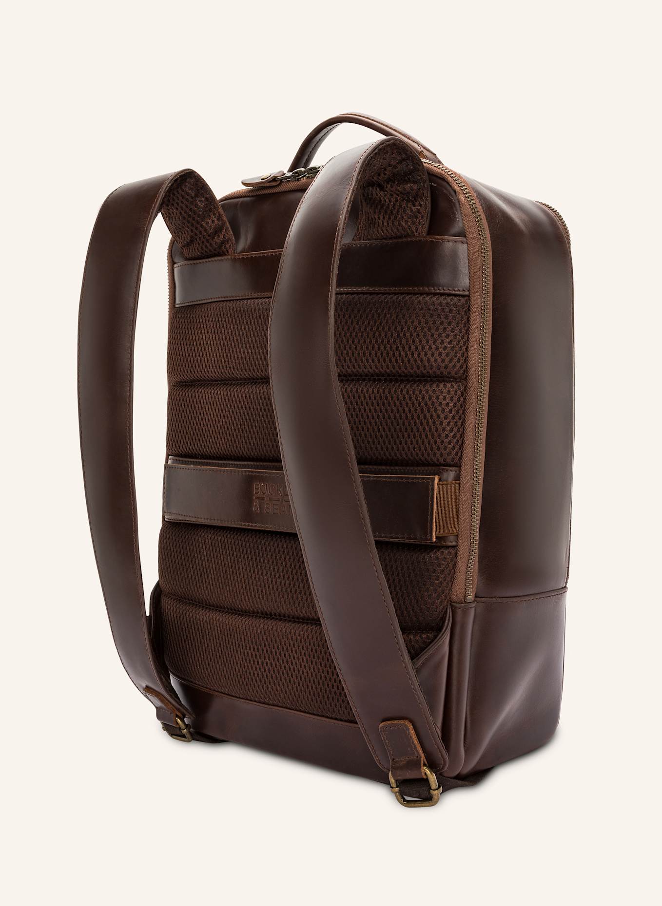 BUCKLE & SEAM Rucksack LEON mit Laptop-Fach: BRAUN