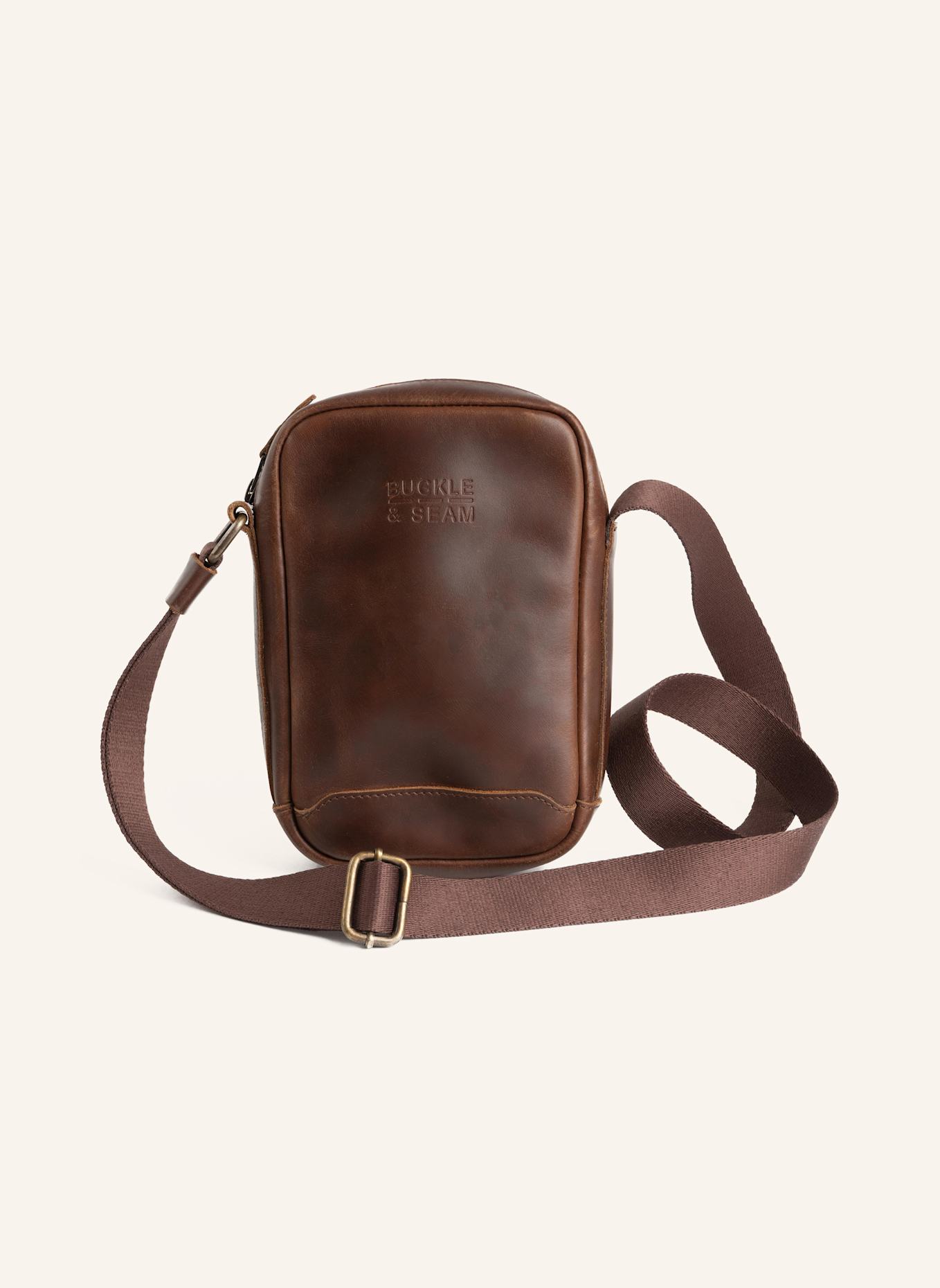 BUCKLE & SEAM Umhängetasche RUNNER: BRAUN