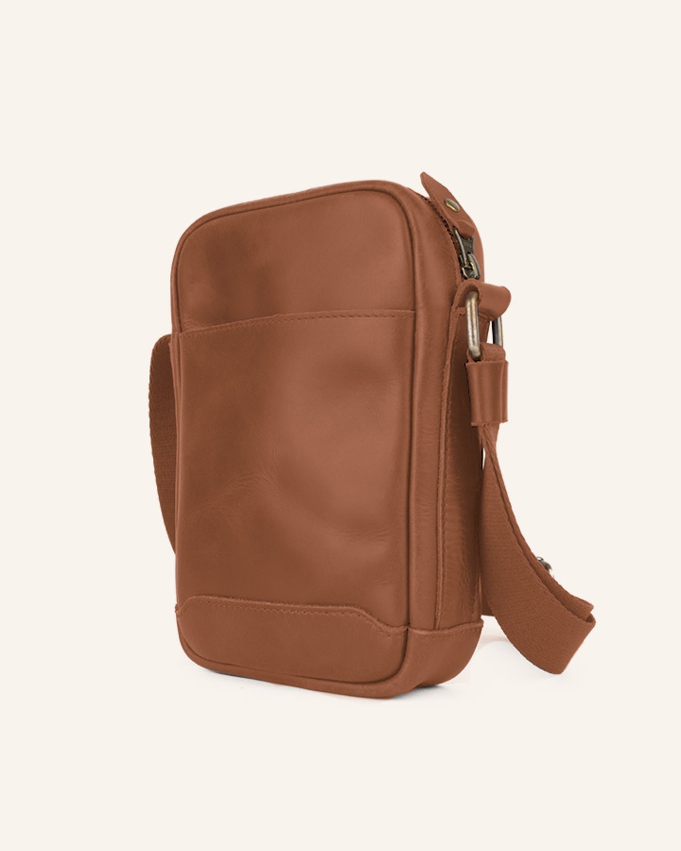 BUCKLE & SEAM Umhängetasche RUNNER: COGNAC