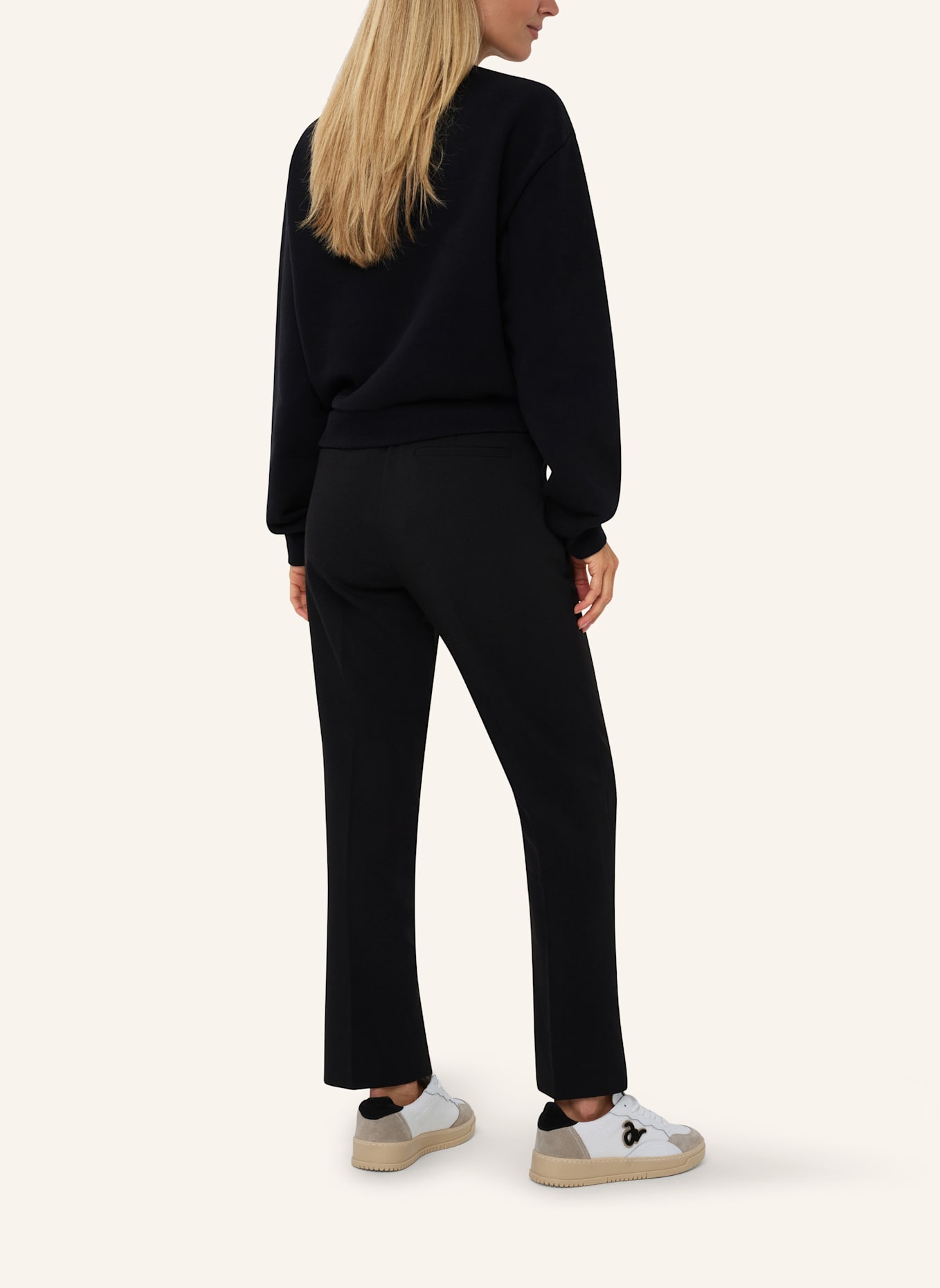 JOSH V Sweatshirt EBAH Regular Fit: SCHWARZ