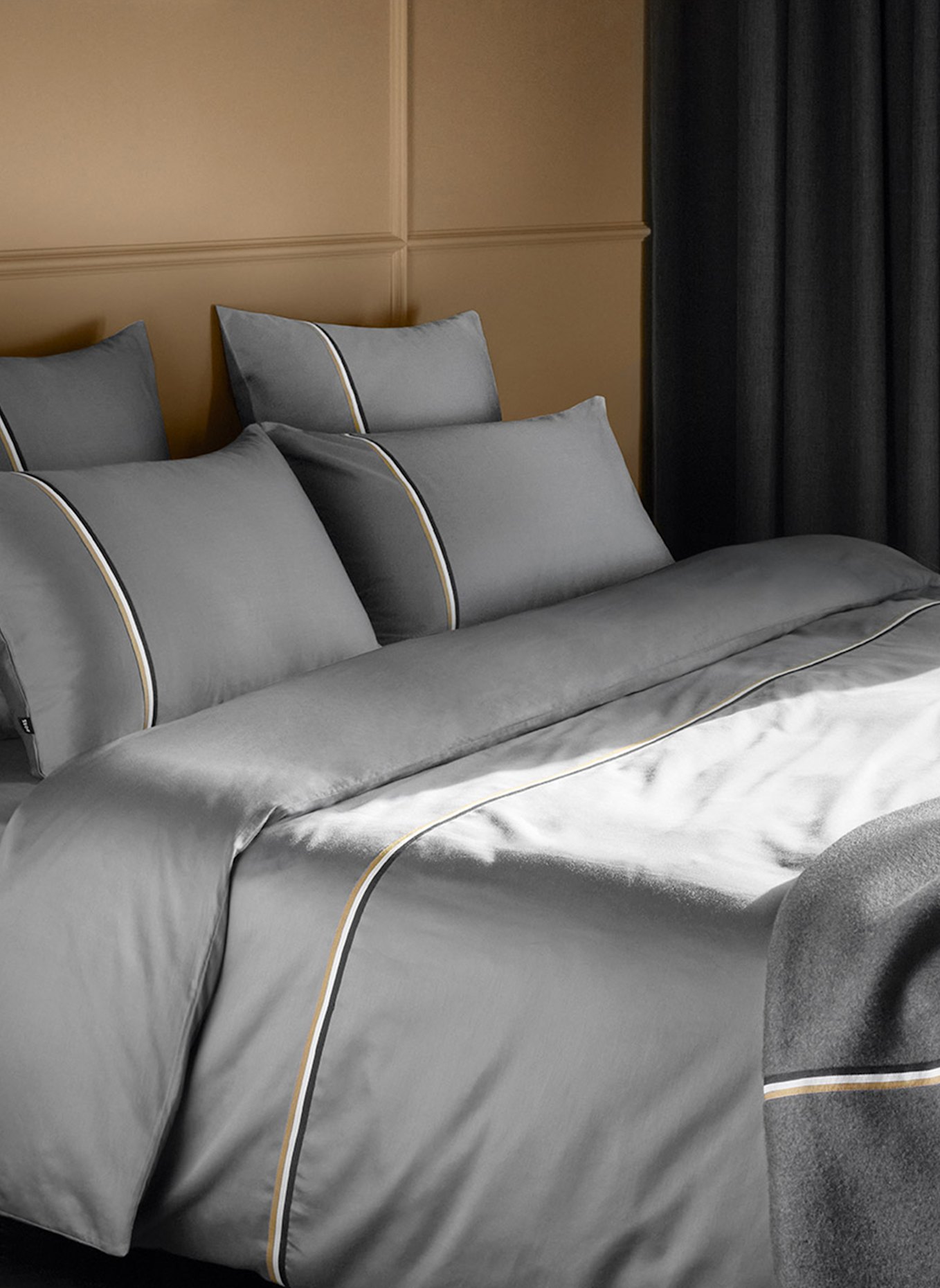 BOSS Bettwäsche Set BLINEA: GRAU