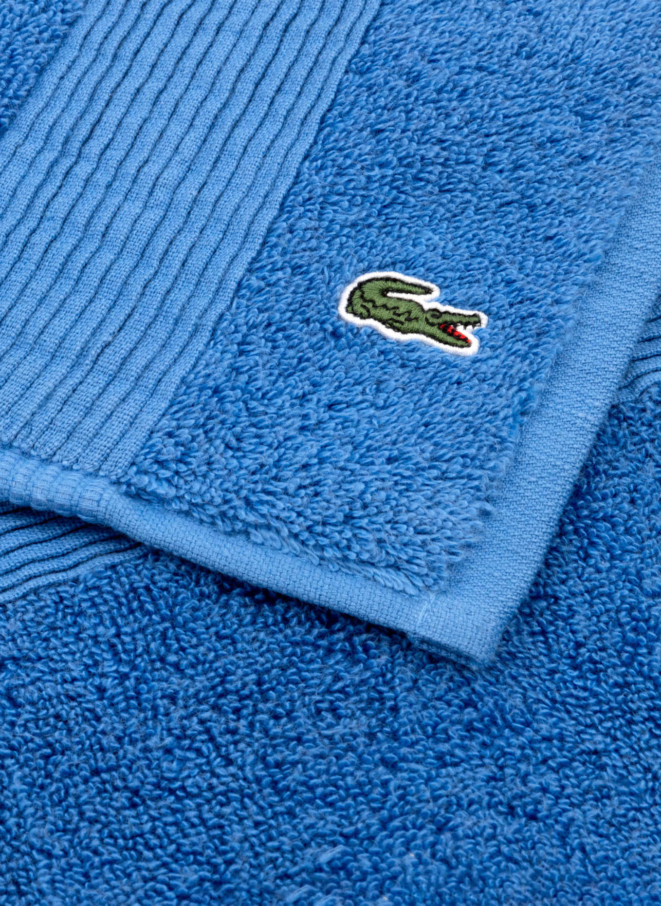 LACOSTE Badematte LLECROCO: HELLBLAU