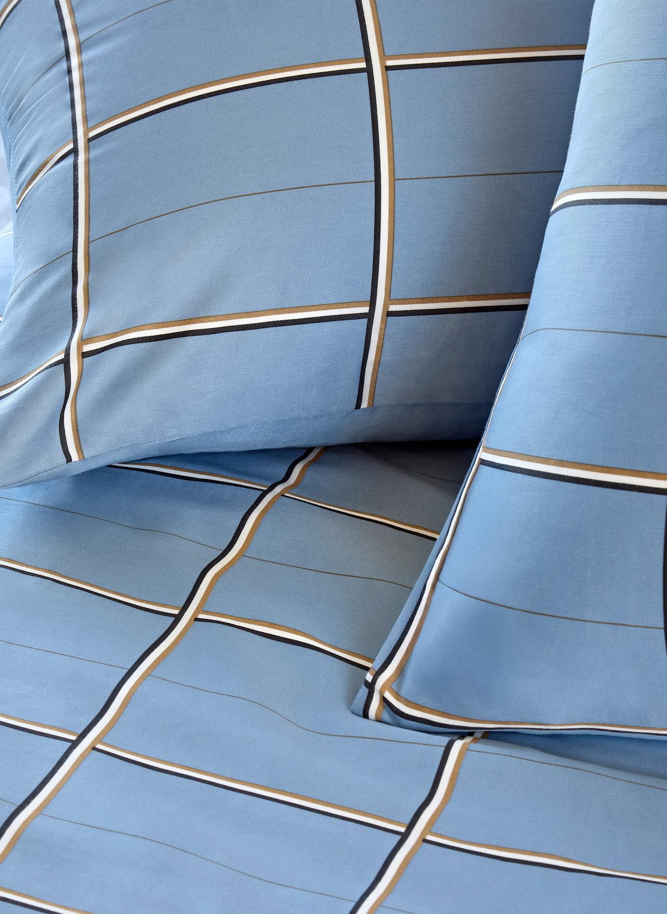 BOSS Bettwäsche Set BOSSCHECK: HELLBLAU