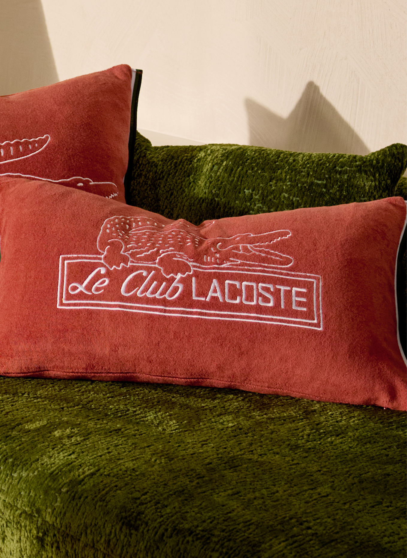 LACOSTE Dekokissenhülle LLECLUB: DUNKELORANGE