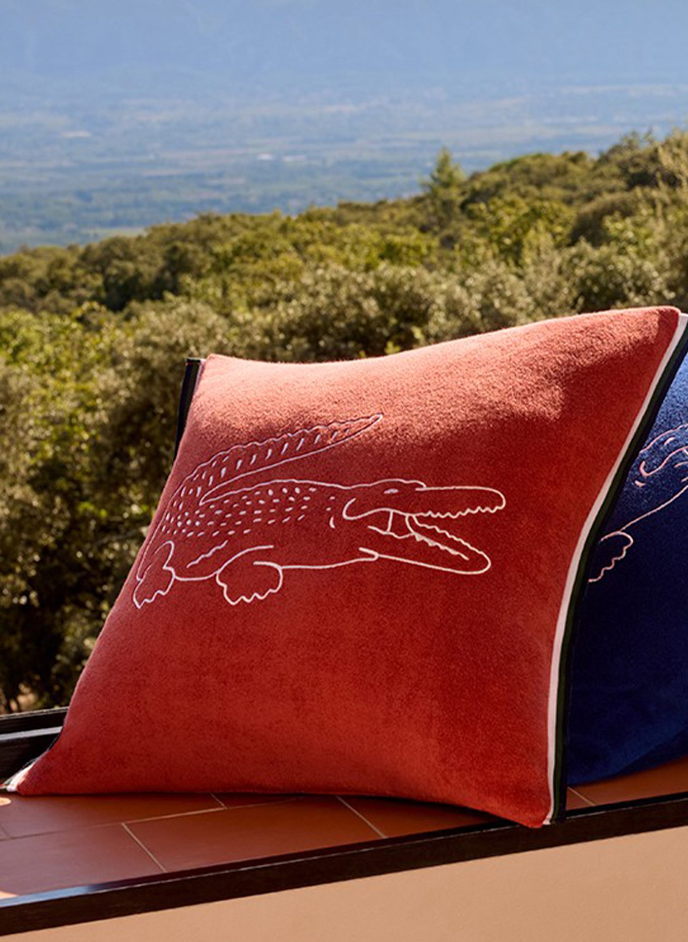 LACOSTE Dekokissenhülle LBREAK: DUNKELORANGE