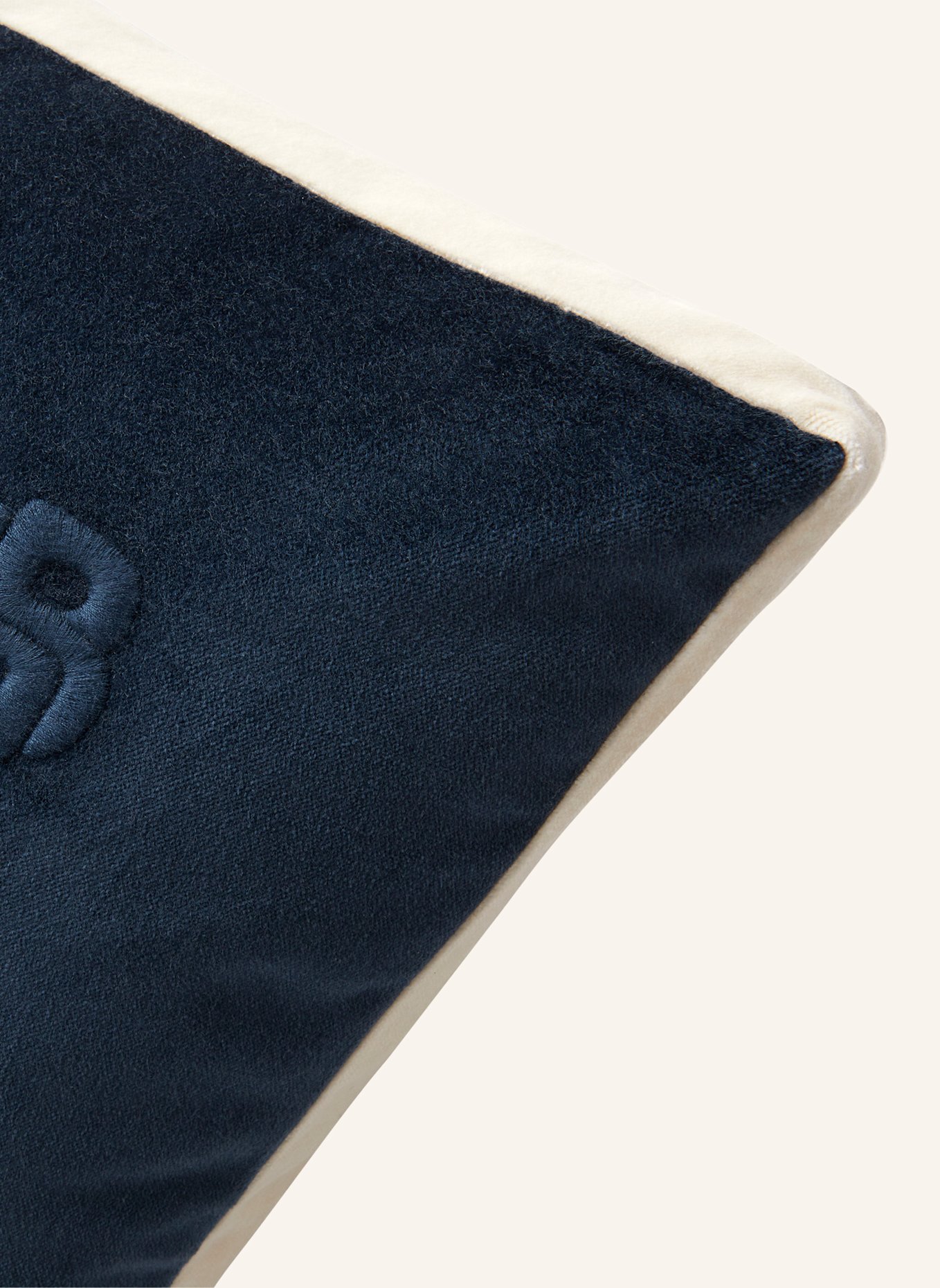 BOSS Dekokissenhülle BVELVET: DUNKELBLAU