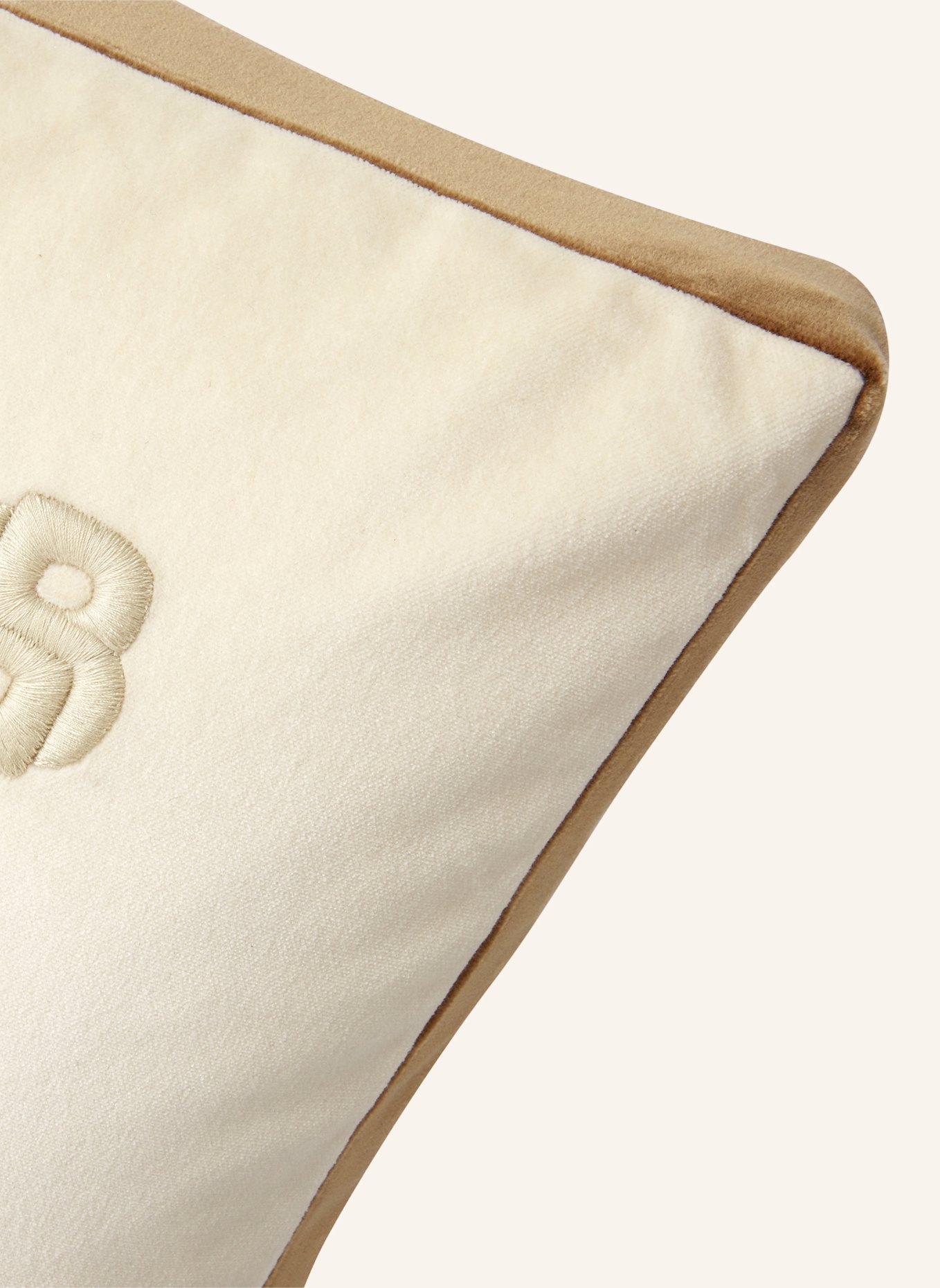 BOSS Dekokissenhülle BVELVET: BEIGE